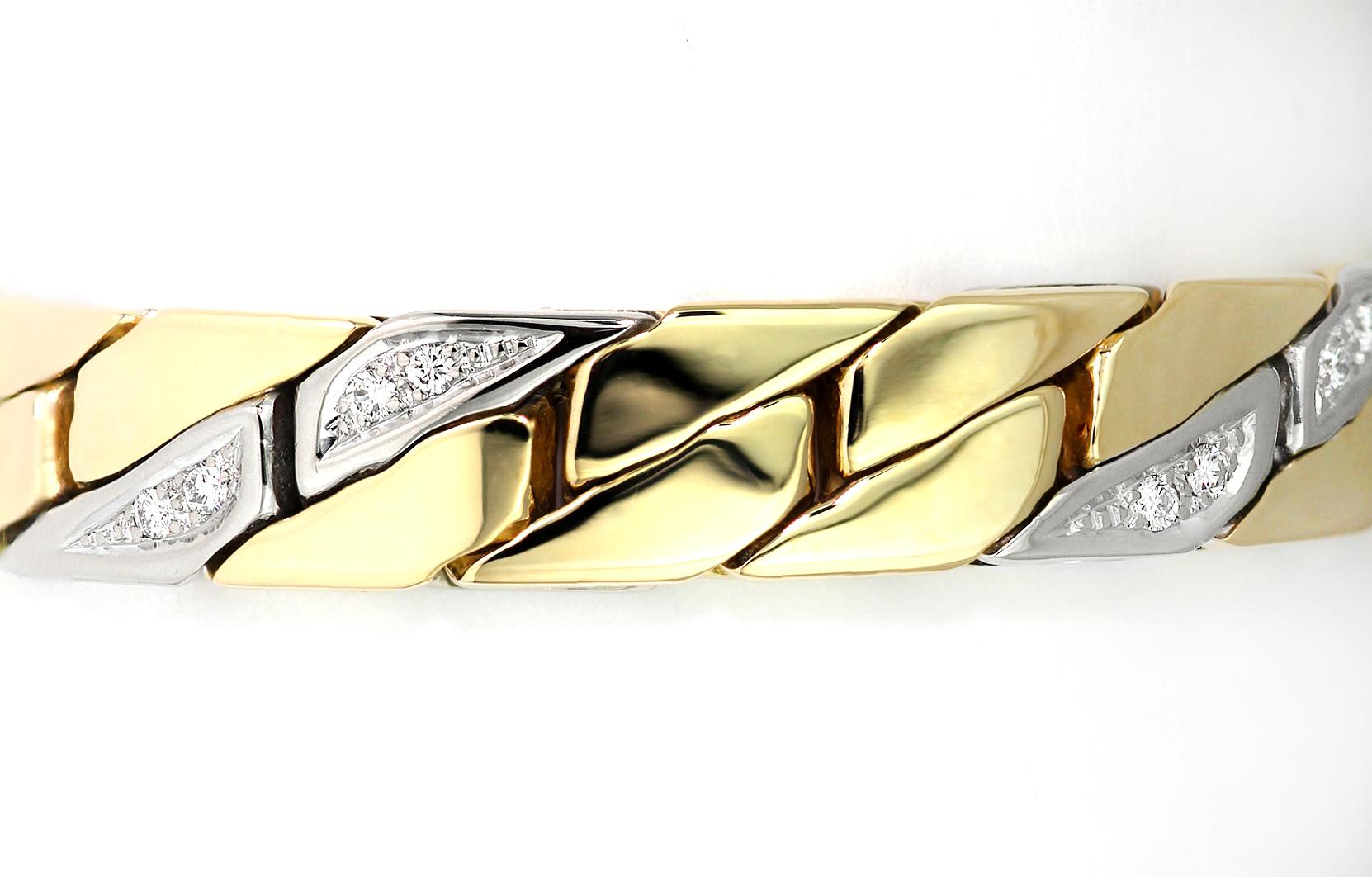 Brilliant Cut Gents Diamond Curb Bracelet in Bimetal 18 Carat White & Yellow Solid Gold For Sale