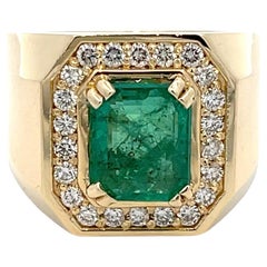 Gents Emerald '3.51' & Diamond '0.75' Ring 14K Yellow Gold