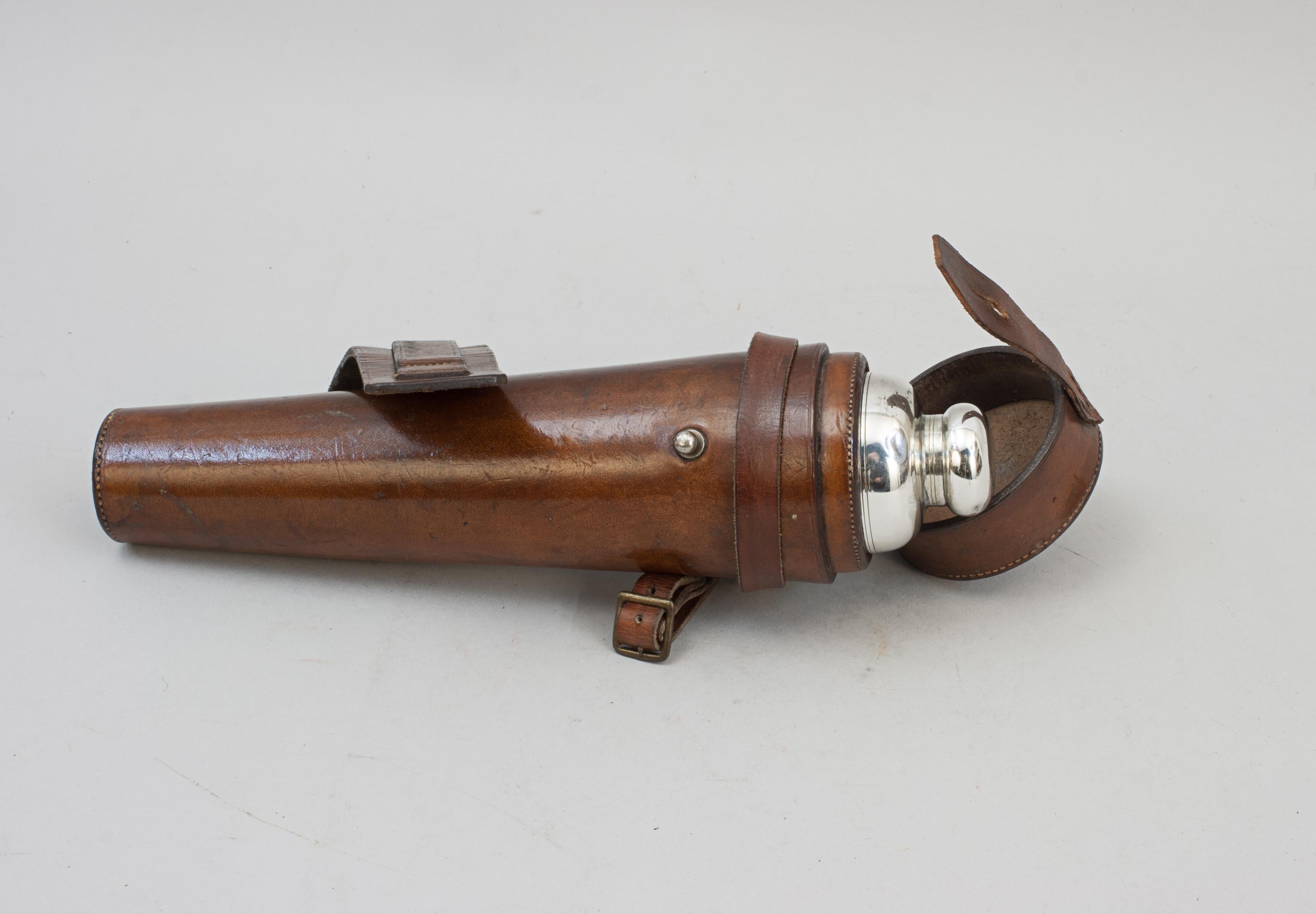 Gents Hunting Flask In Leather Case For Sale 5