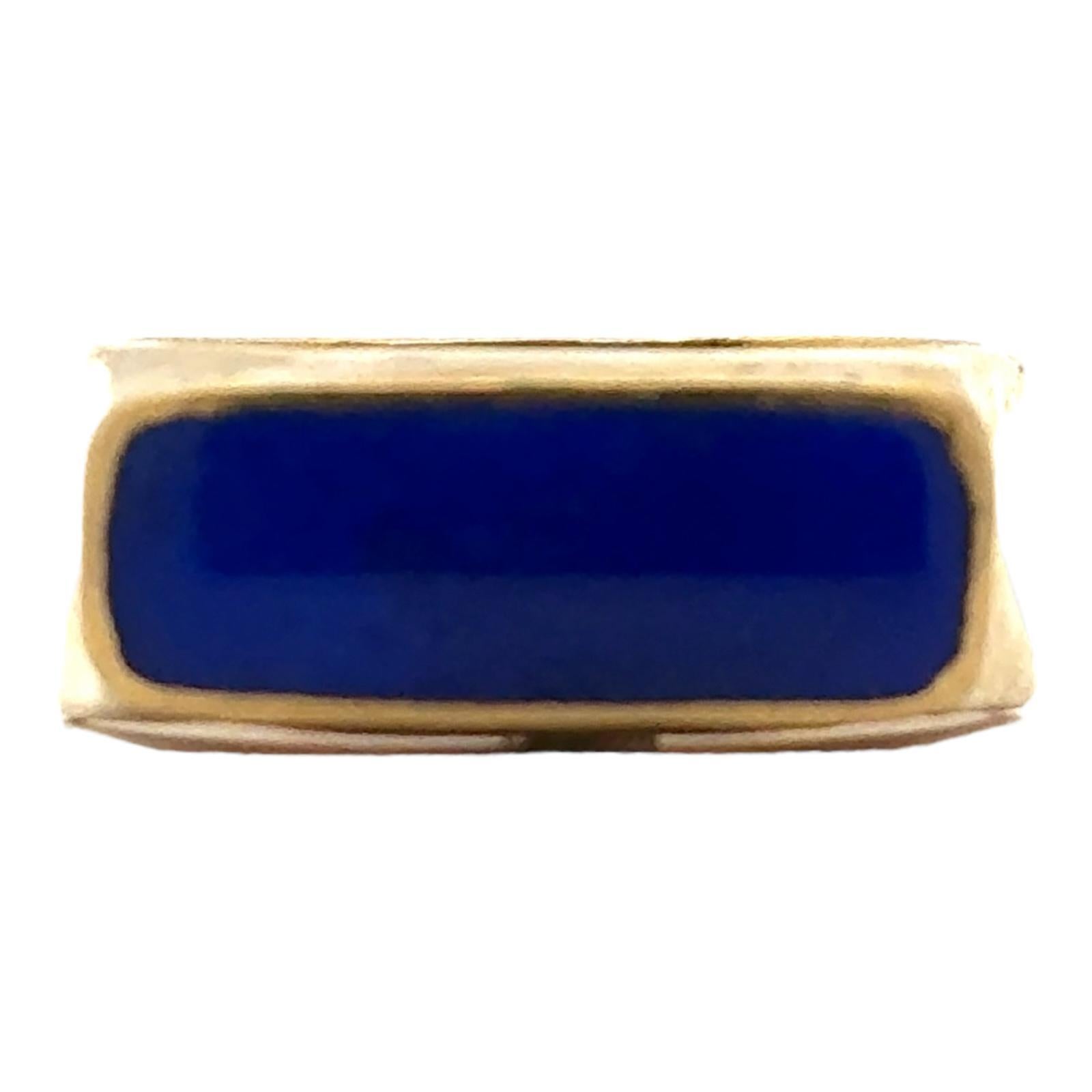 Women's or Men's Gents Lapis Lazuli 22 Karat Yellow Gold Artisan Men's Ring For Sale