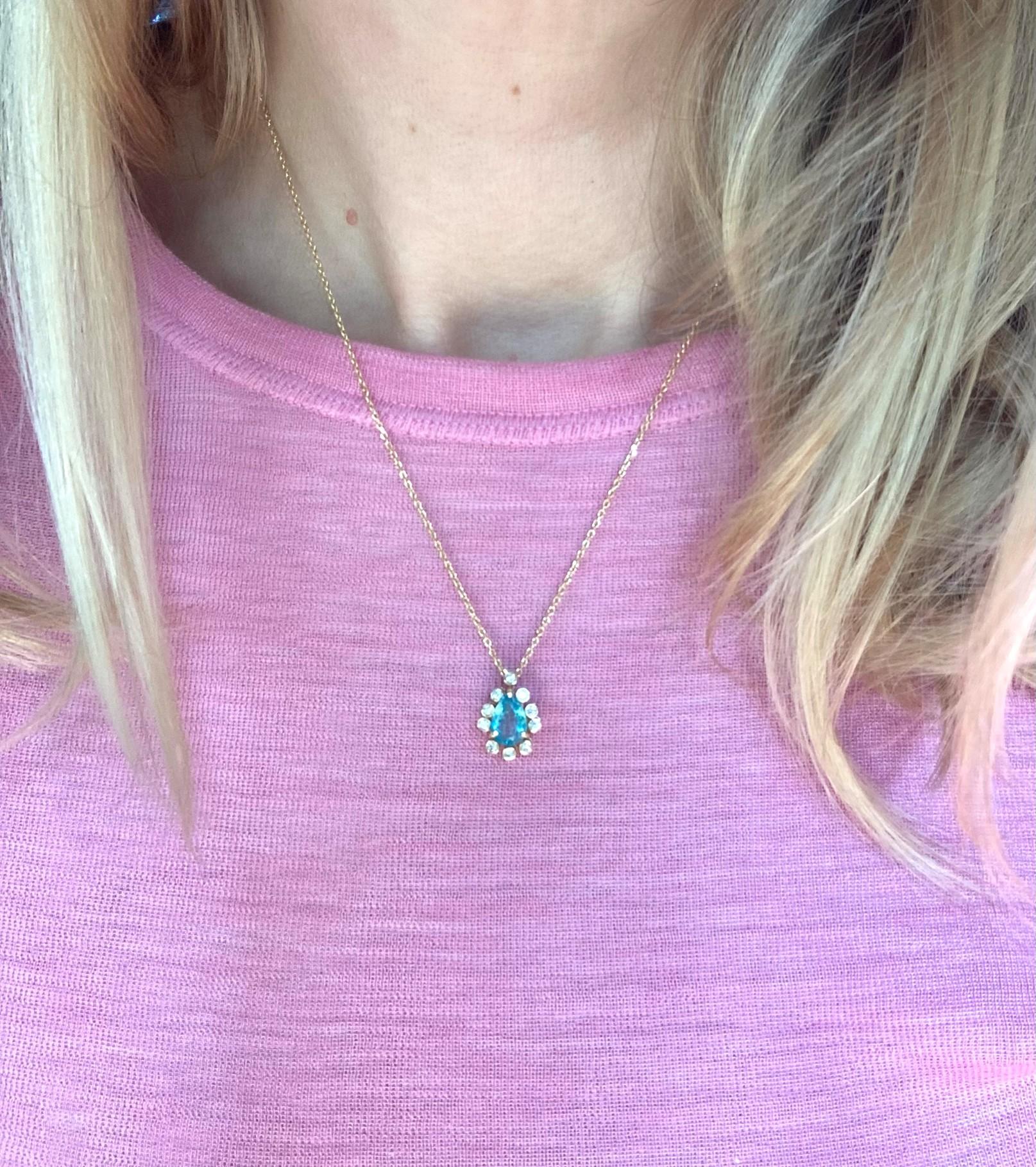 Women's Genuine 1.35 Carat Natural Blue Paraiba Apatite Halo Diamond Pendant Necklace For Sale