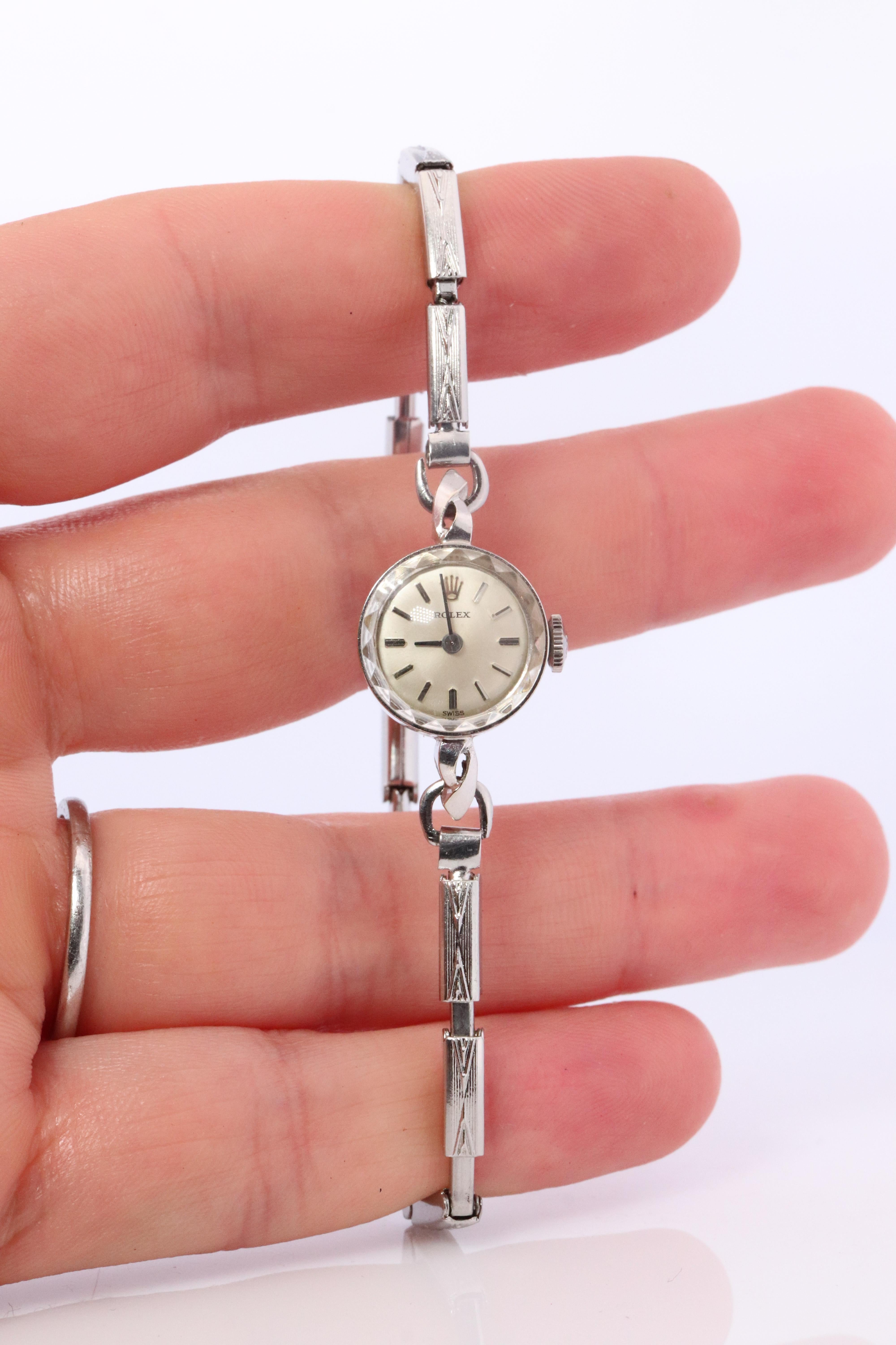 Reloj Rolex auténtico de 14 quilates. 14k WG Ladies 9823 Dainty 1950s Ladies Rolex en venta 3