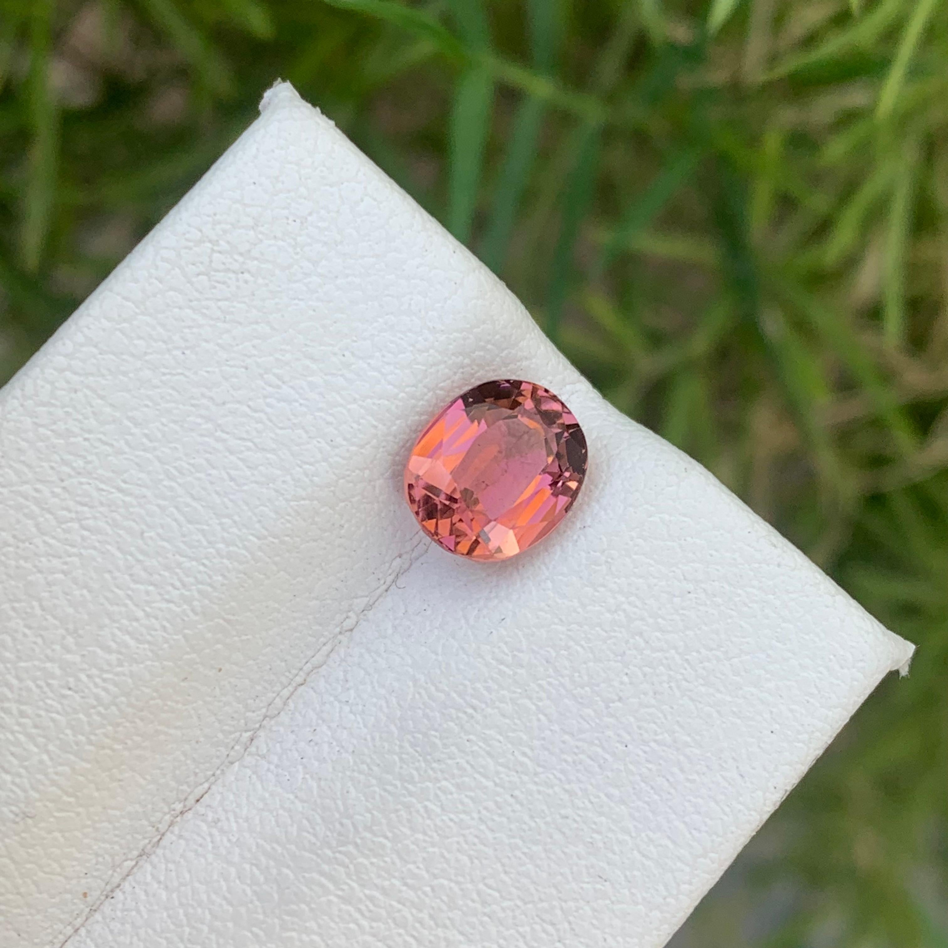 Genuine 1.70 Carat Natural Loose Pink Tourmaline Gemstone from Afghanistan Mine  For Sale 4