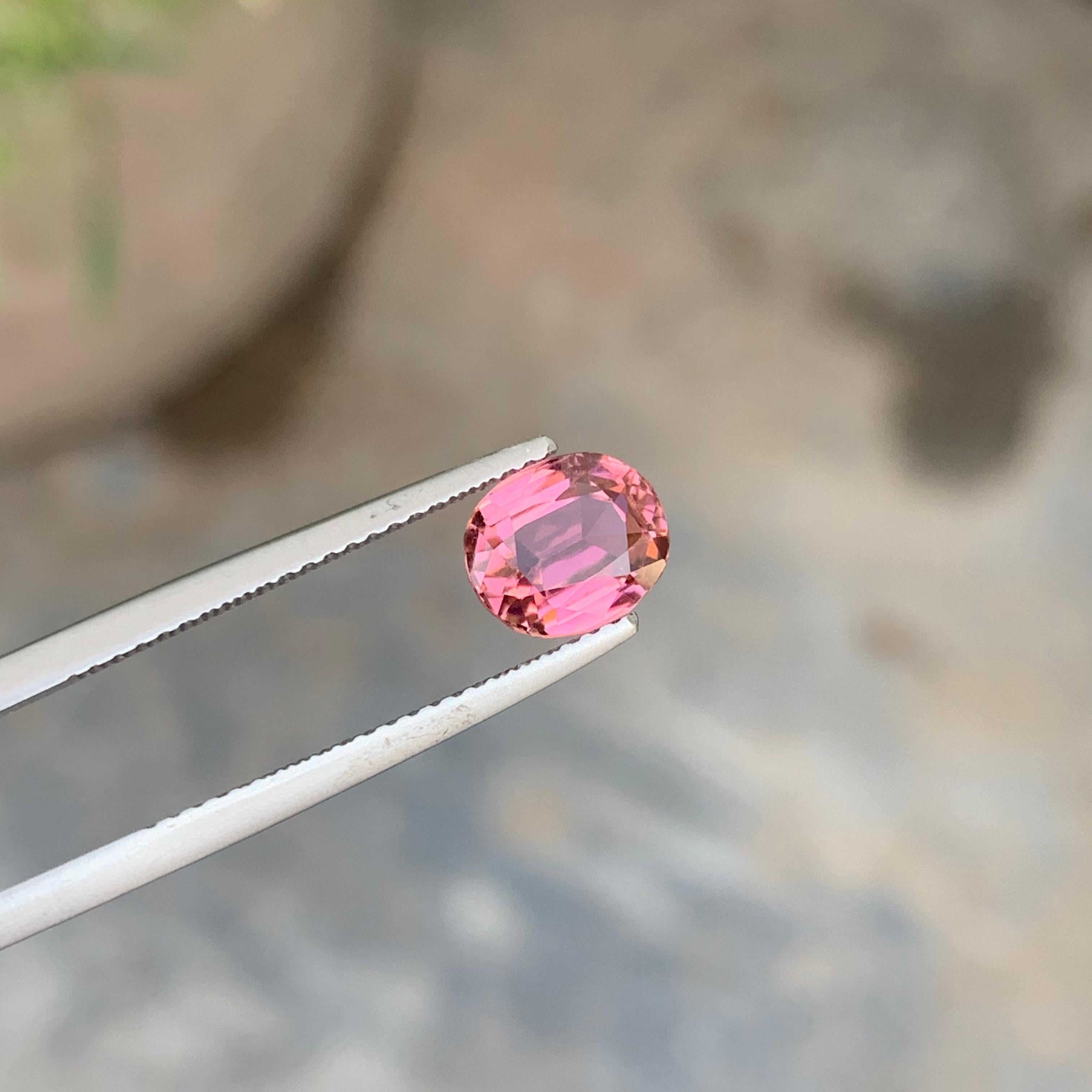 Genuine 1.70 Carat Natural Loose Pink Tourmaline Gemstone from Afghanistan Mine  For Sale 1
