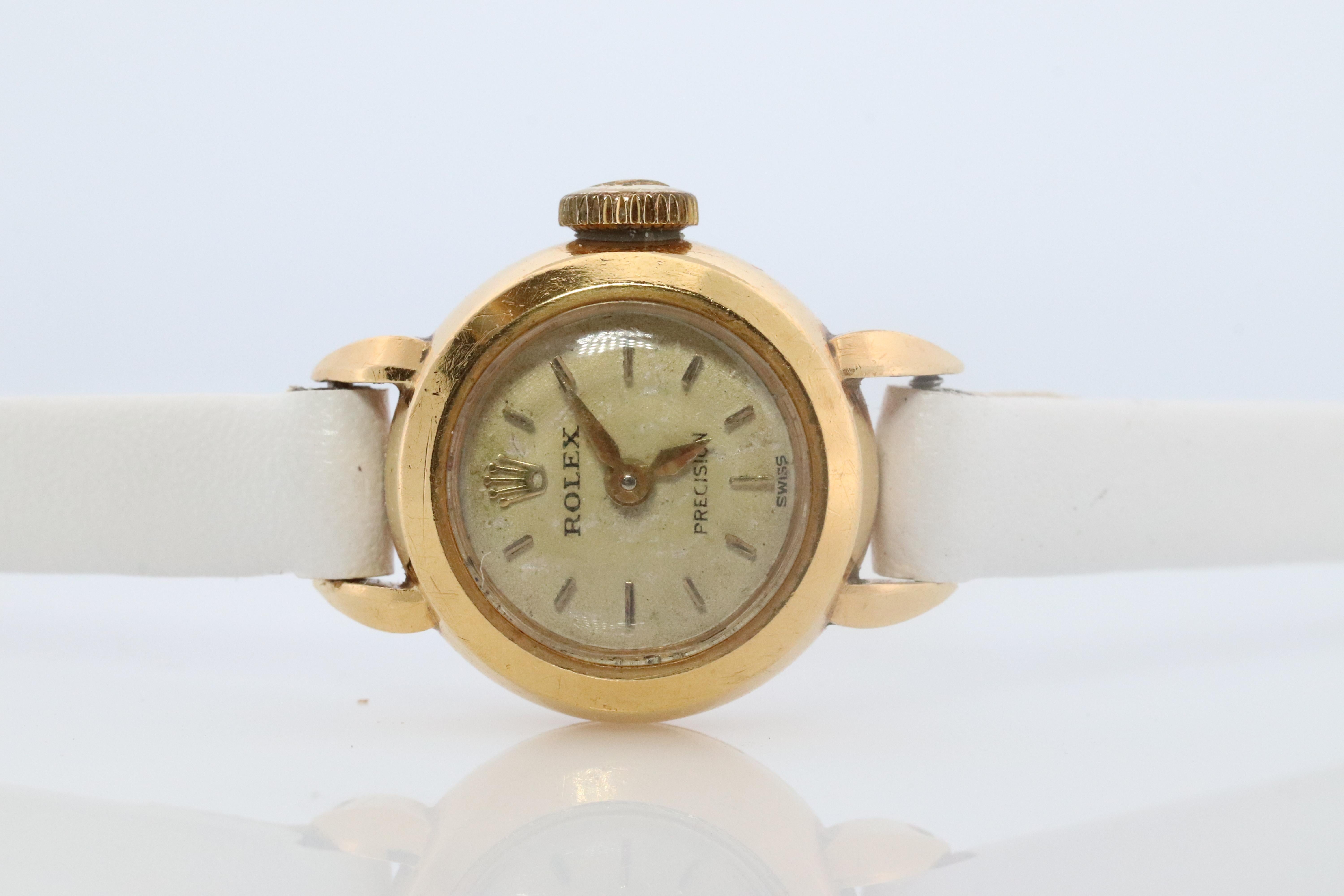 Genuine 18k Rolex Precision Watch. 18k YG Damen 9127 Dainty 1940er Jahre Damen Rolex (Moderne) im Angebot