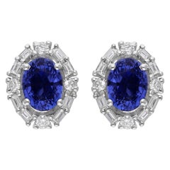 Echte 2,05 CTW ovale blaue Saphir-Diamant-Halo-Ohrstecker aus 14k Weißgold