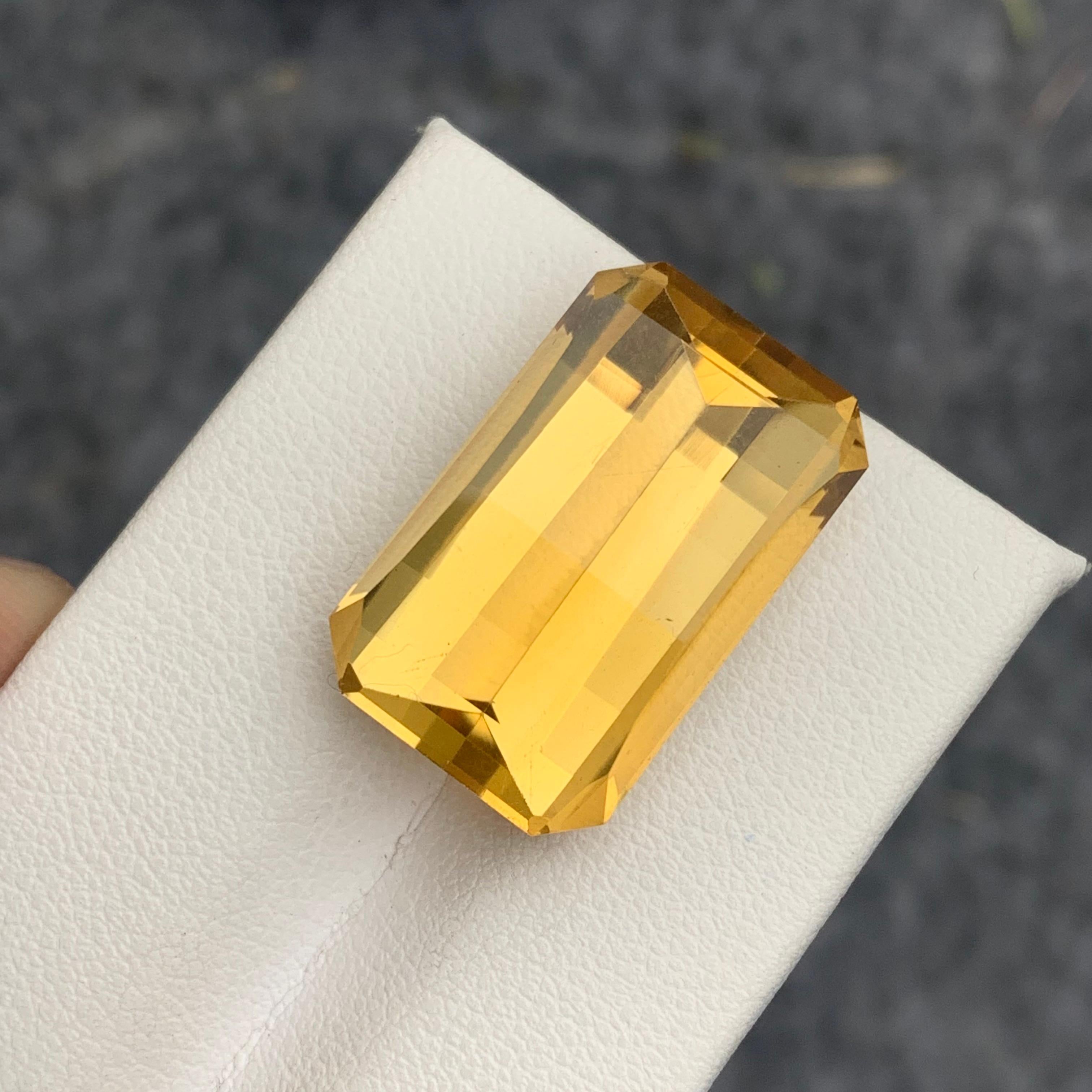 Genuine 24.15 Carat Natural Yellow Citrine Pixel Bar Cut Gemstone from Brazil For Sale 1