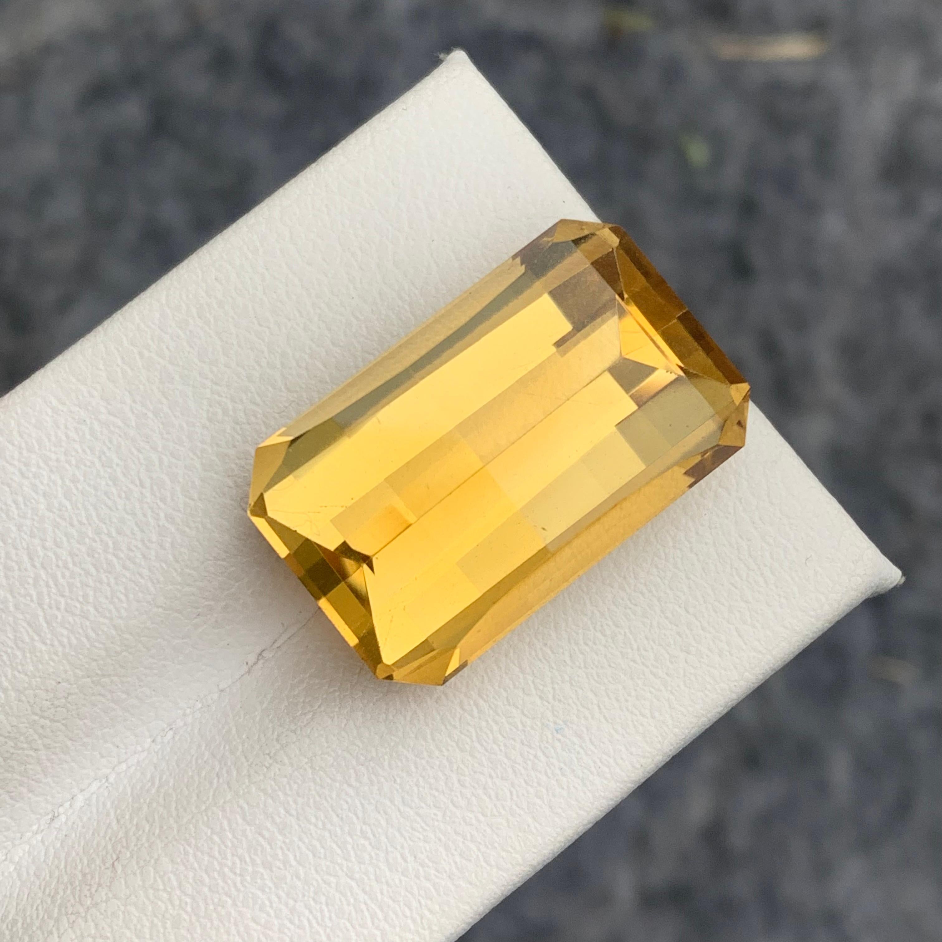 Arts and Crafts Genuine 24.15 Carat Natural Yellow Citrine Pixel Bar Cut Gemstone from Brazil For Sale