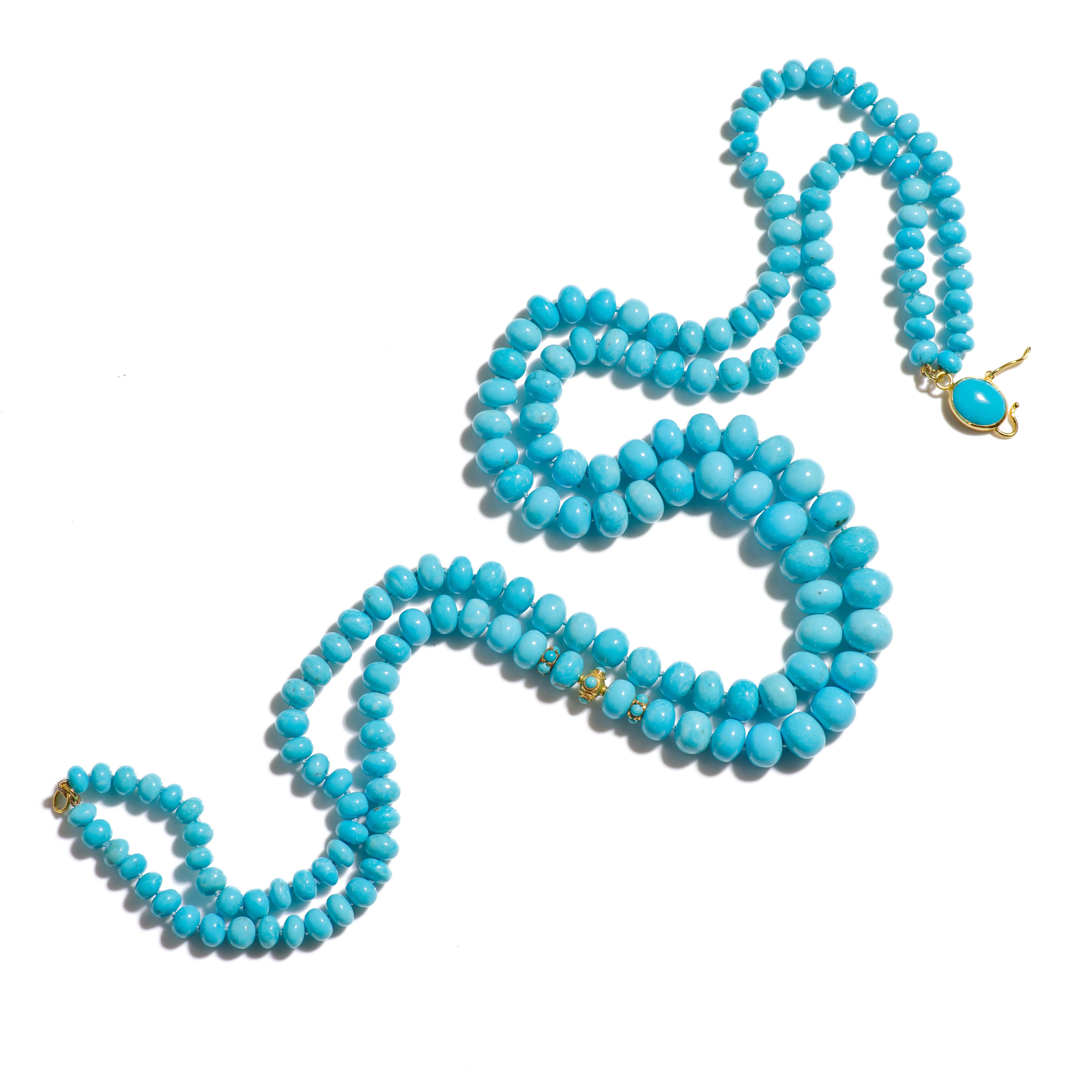 Genuine 400 Carat Old Mine Sleeping Beauty Turquoise 18K Gold Necklace In New Condition For Sale In GOES, NL