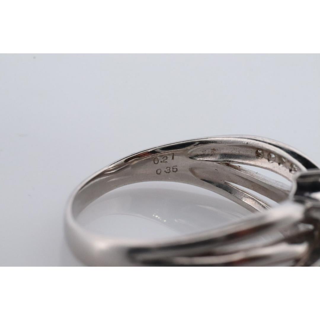 Bague alexandrite véritable en platine 900 sertie d'une bague ronde alexandrite naturelle en vente 1