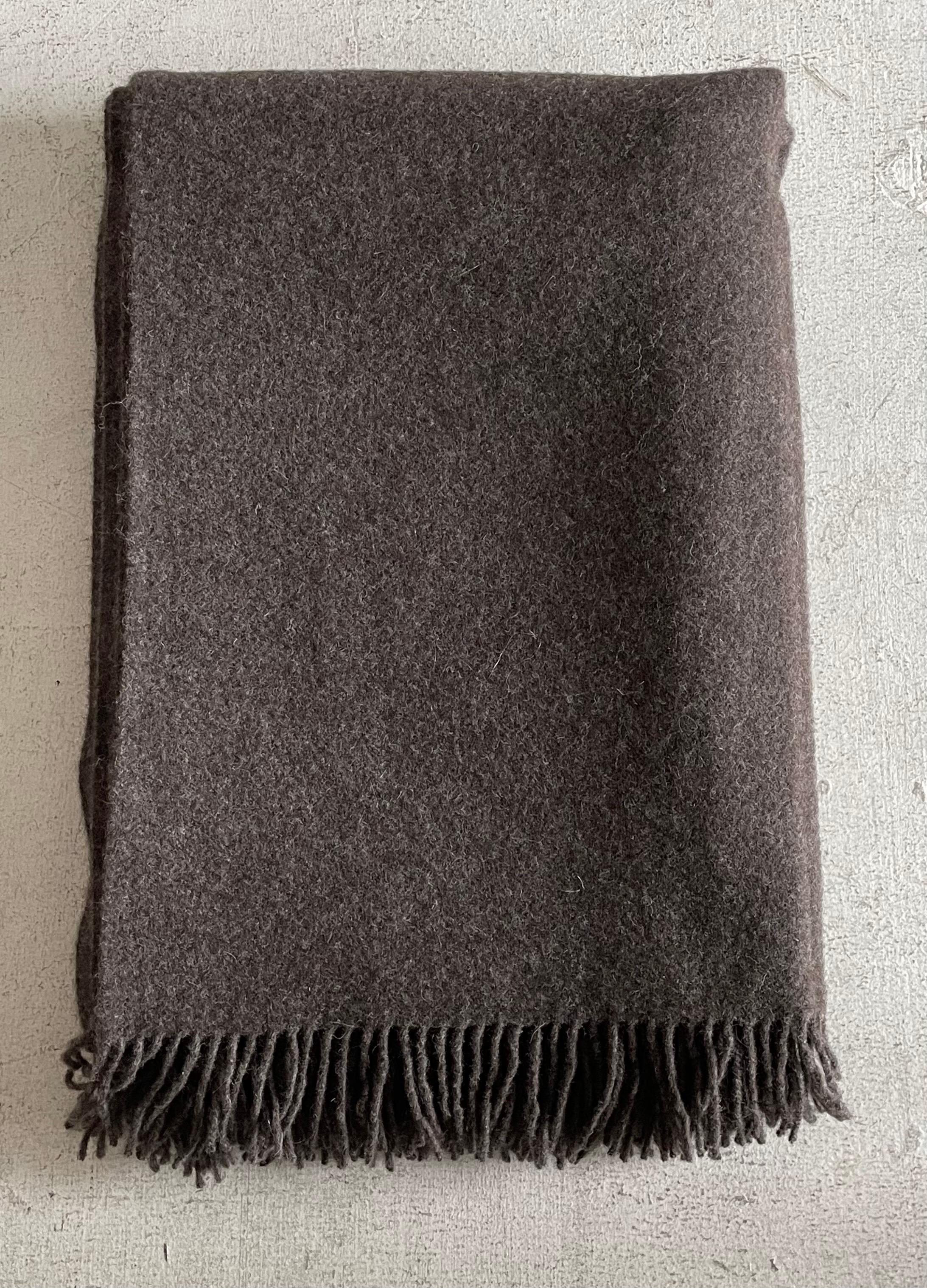 Genuine Alpaca and Wool Throw For Sale 2