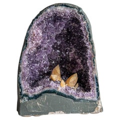 Geoda de racimo de amatista auténtica de Uruguay (16.5 libras)