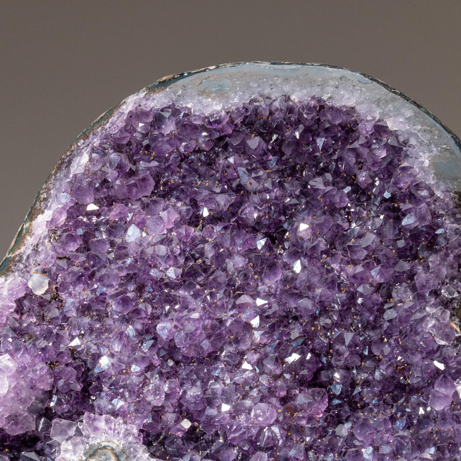 Genuine Amethyst Cluster Geode from Uruguay '20.5 Lbs' In New Condition For Sale In New York, NY
