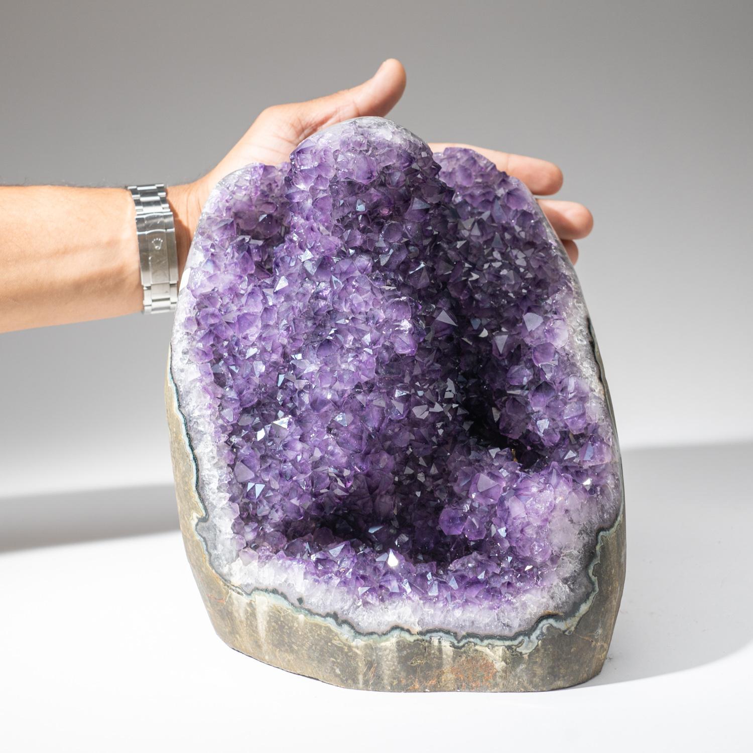 Genuine Amethyst Cluster Geode from Uruguay (21.5 lbs) In New Condition For Sale In New York, NY