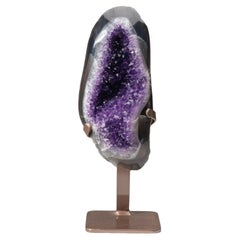 Echter Amethyst-Kristall-Cluster auf Stand aus Uruguay (4,2 lbs)