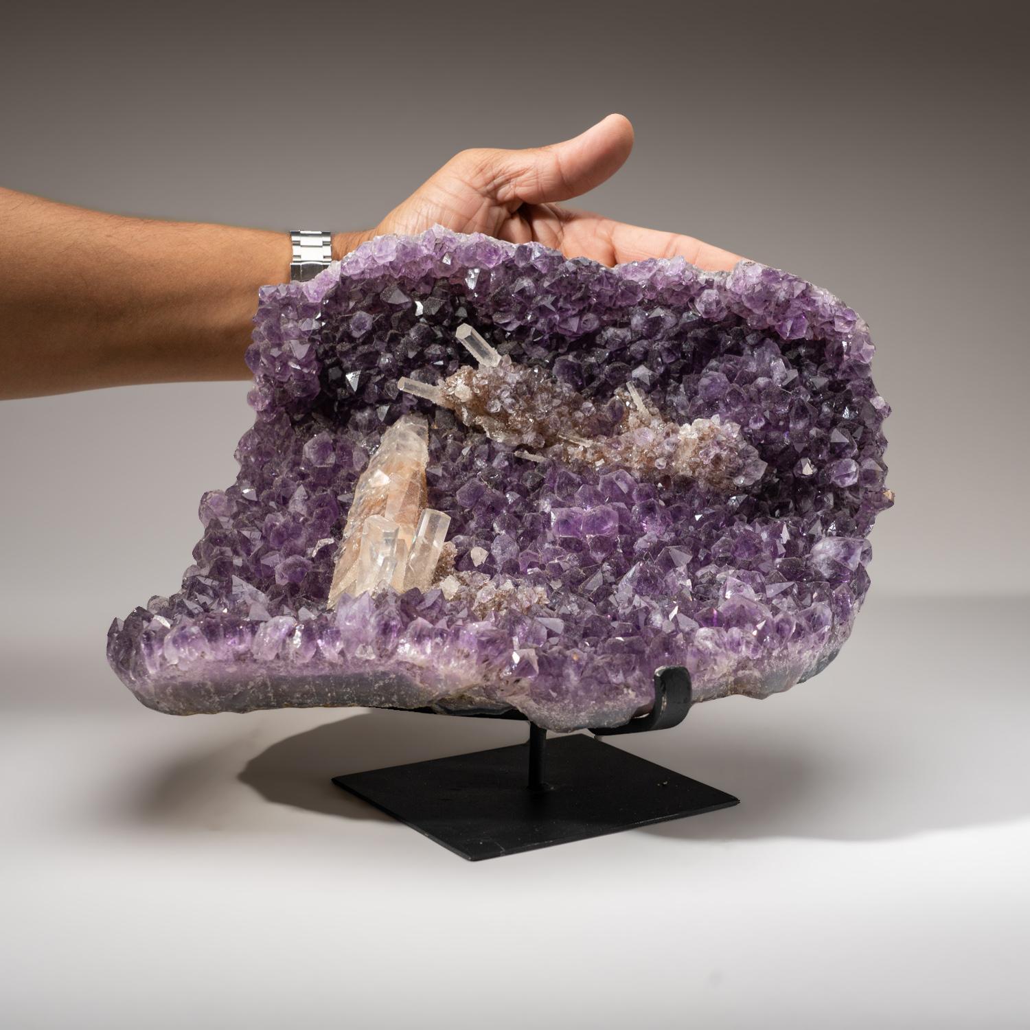 Genuine Amethyst Crystal Cluster with Calcite on Stand from Uruguay (16 lbs) In New Condition For Sale In New York, NY