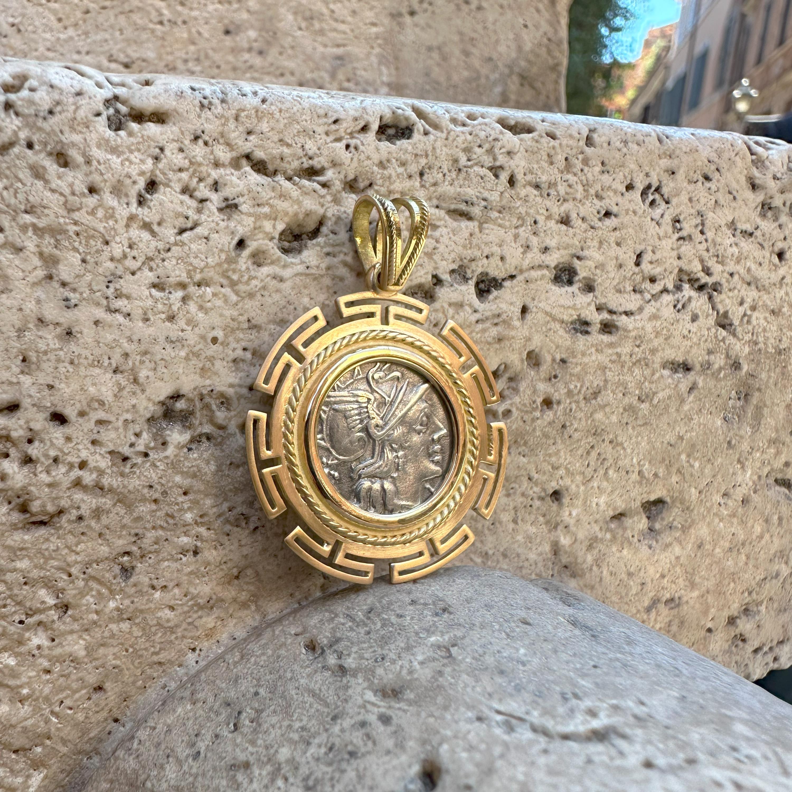 Genuine Ancient Roman Coin 148 BC 18Kt Gold Pendant Depicting Goddess Rome For Sale 2