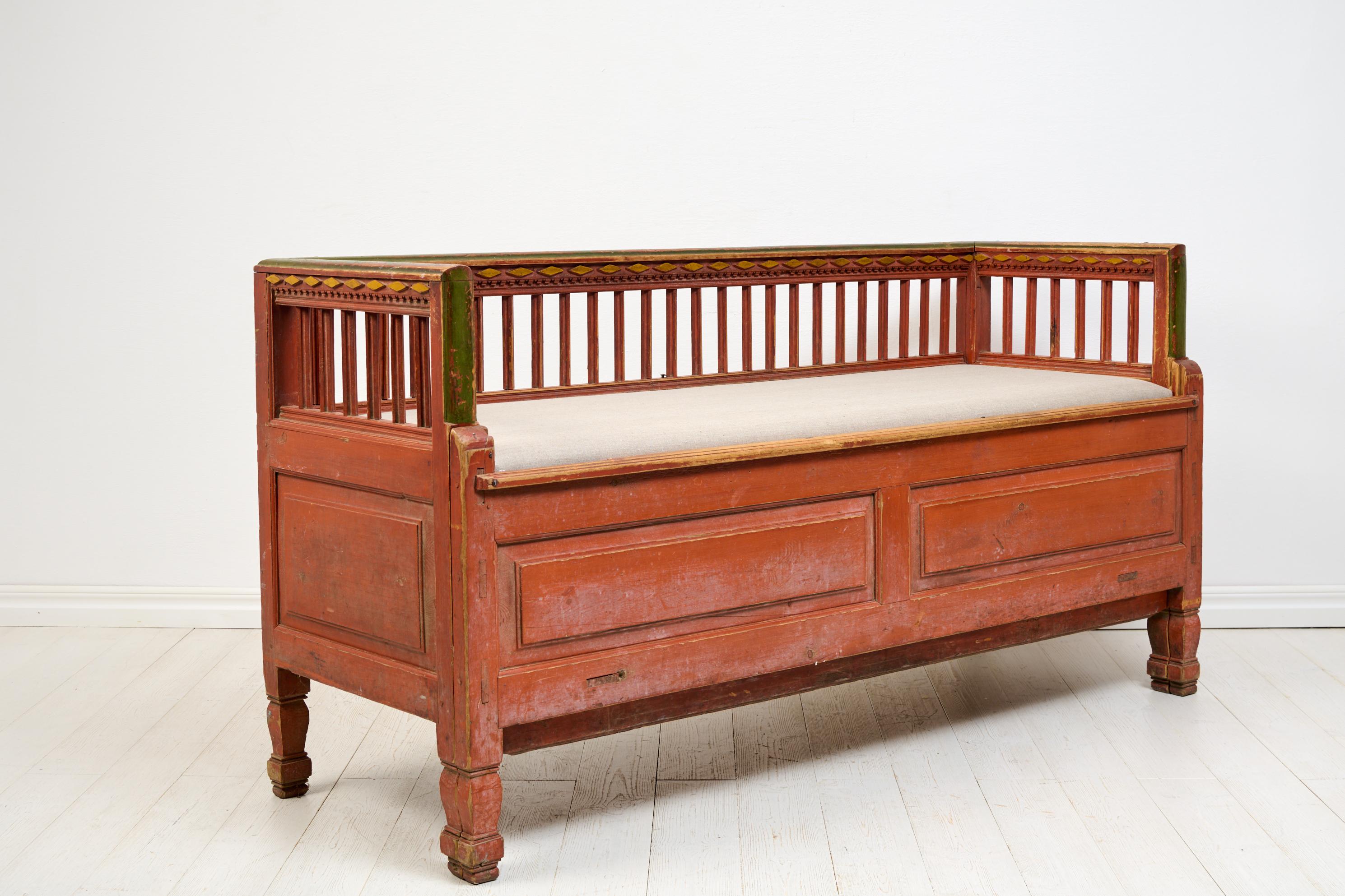 Hand-Crafted Genuine Antique Rare Folk Art Northern Swedish Bench or Sofa  For Sale