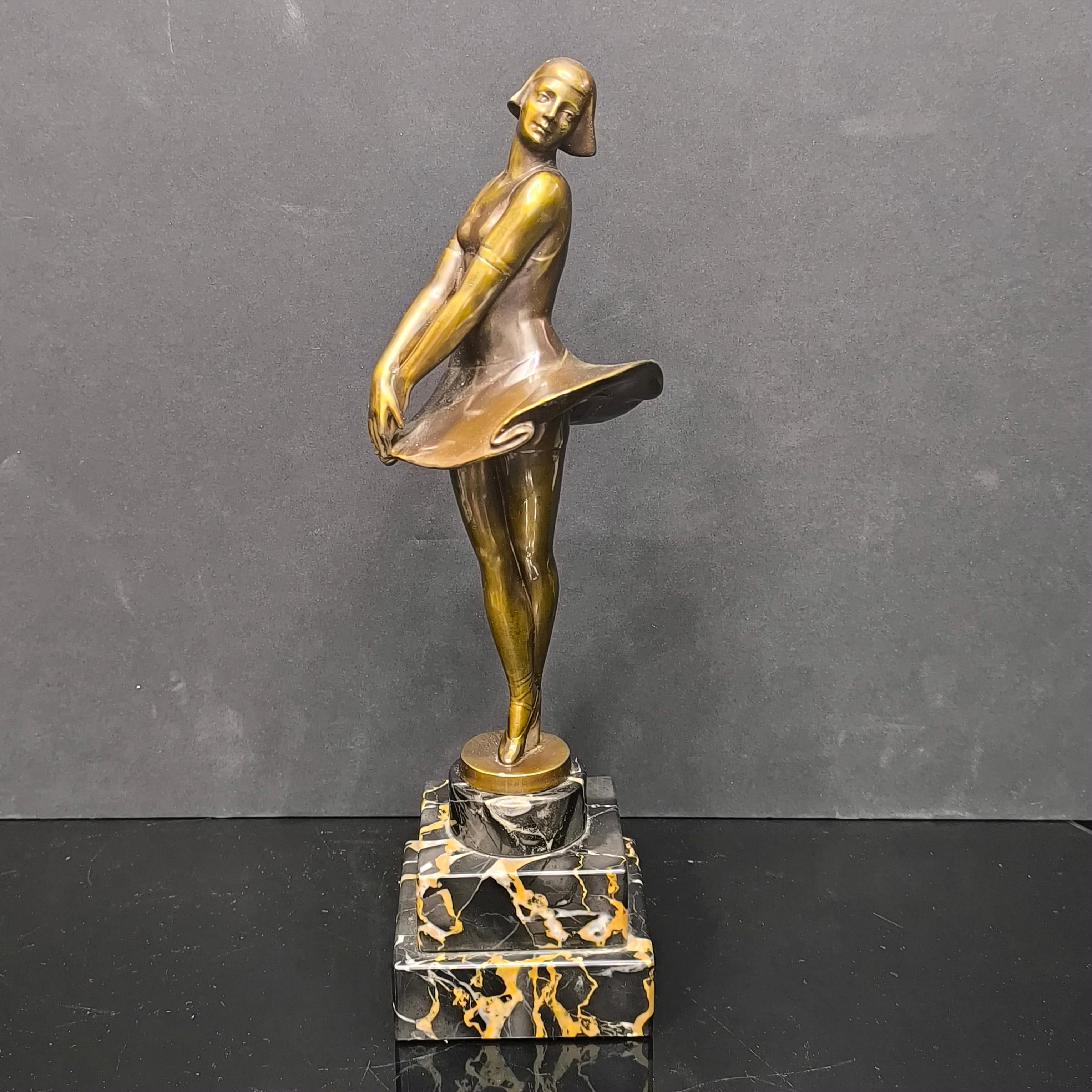Genuine Art Deco Ballerina Bronze Sculpture on a Stepped Base of Portoro Marble For Sale 3
