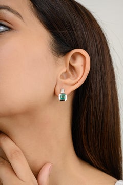 Genuine Ascher Emerald Diamond 18k Solid White Gold Wedding Stud Earrings