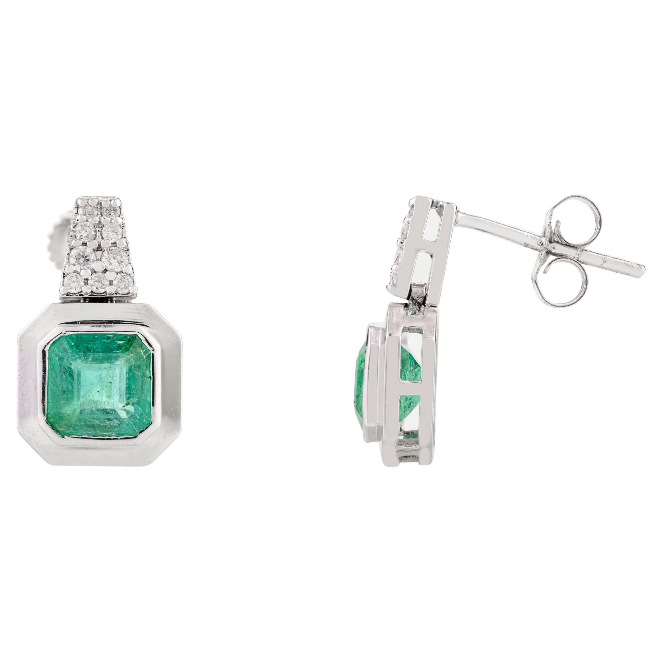 Ascher, clous d'oreilles de mariage en or blanc massif 18 carats avec émeraudes et diamants véritables