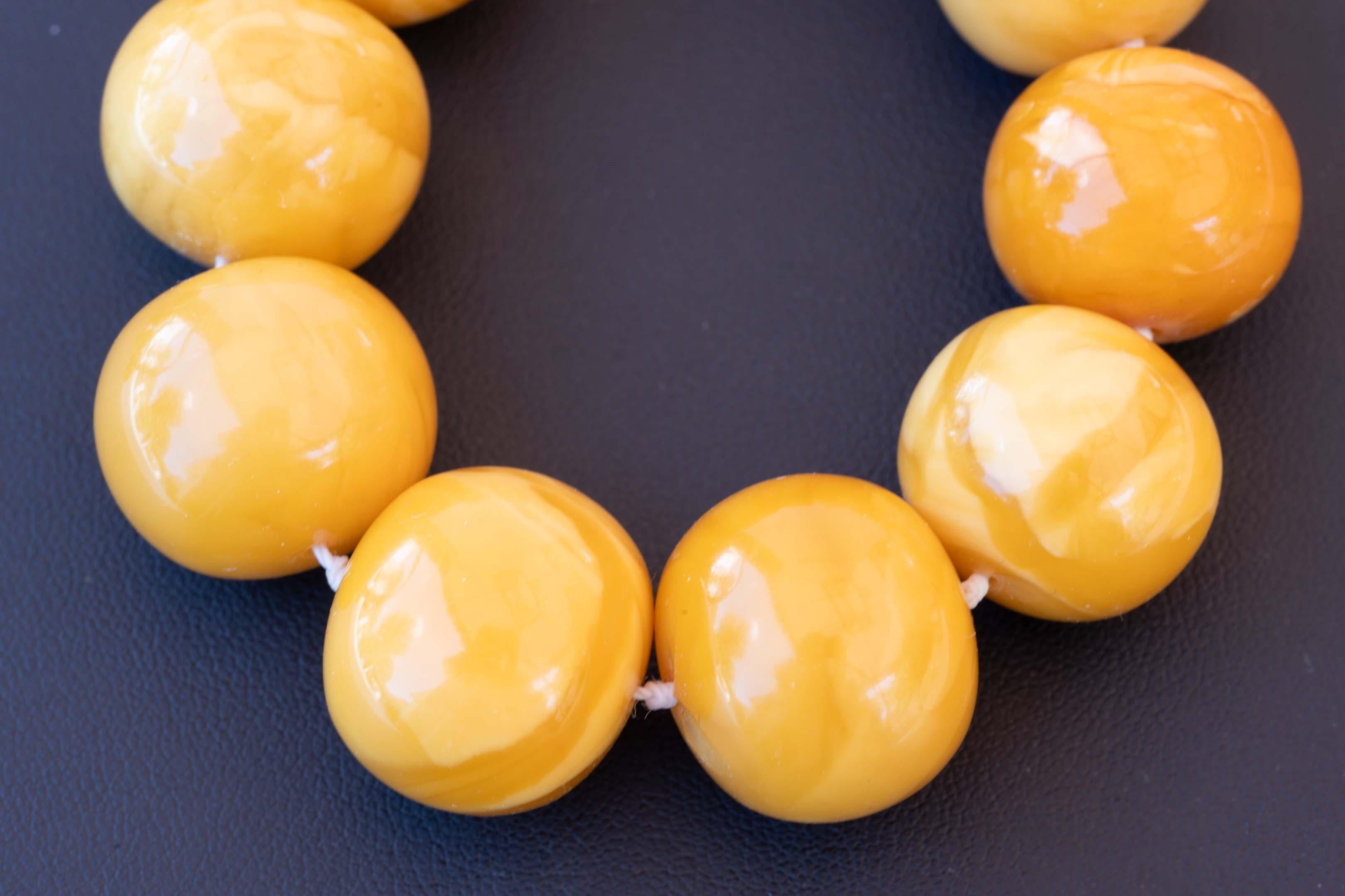 Genuine Baltic Amber Egg Yolk 10-20mm 113 gram Bead Necklace For Sale 2