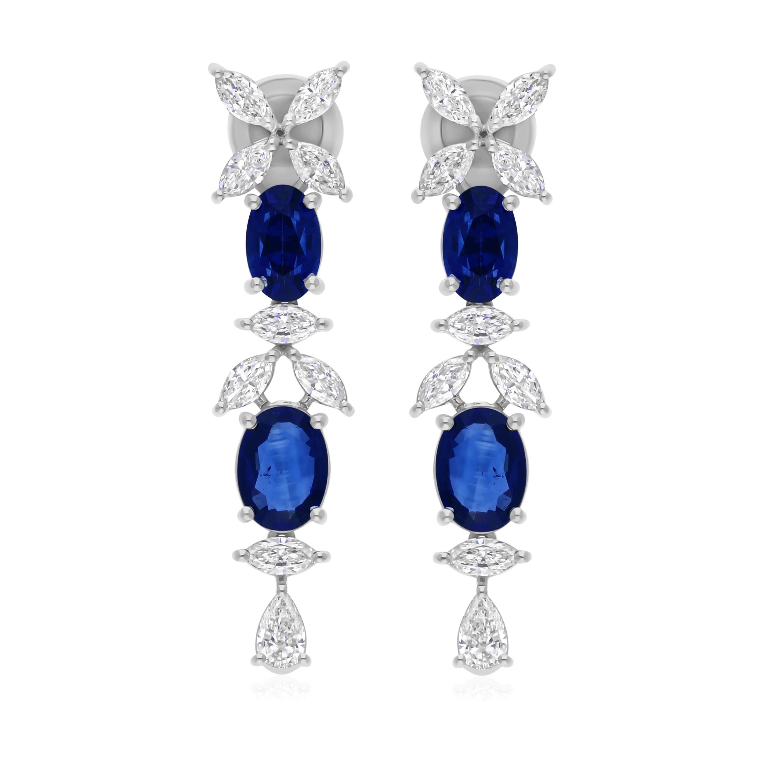 Taglio ovale Orecchini a goccia con diamante e zaffiro blu autentico Regalo di nozze in oro bianco massiccio 18 carati in vendita