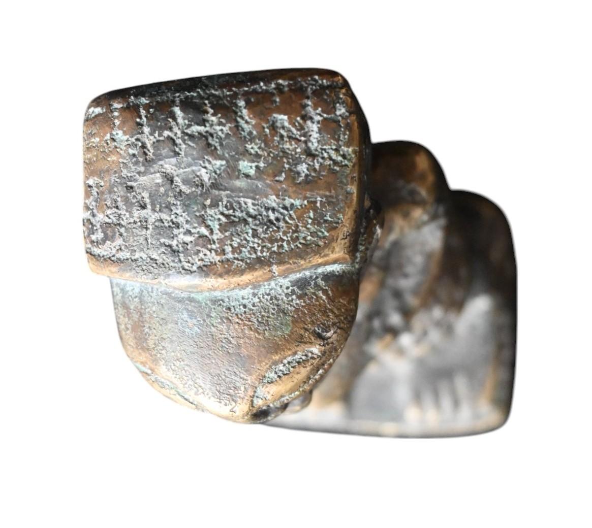 20ième siècle Figure véritable de la tribu Songye du Congo, première moitié du 20e siècle en vente