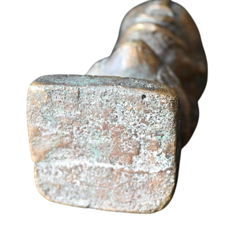 Laiton Figure véritable de la tribu Songye du Congo, première moitié du 20e siècle en vente