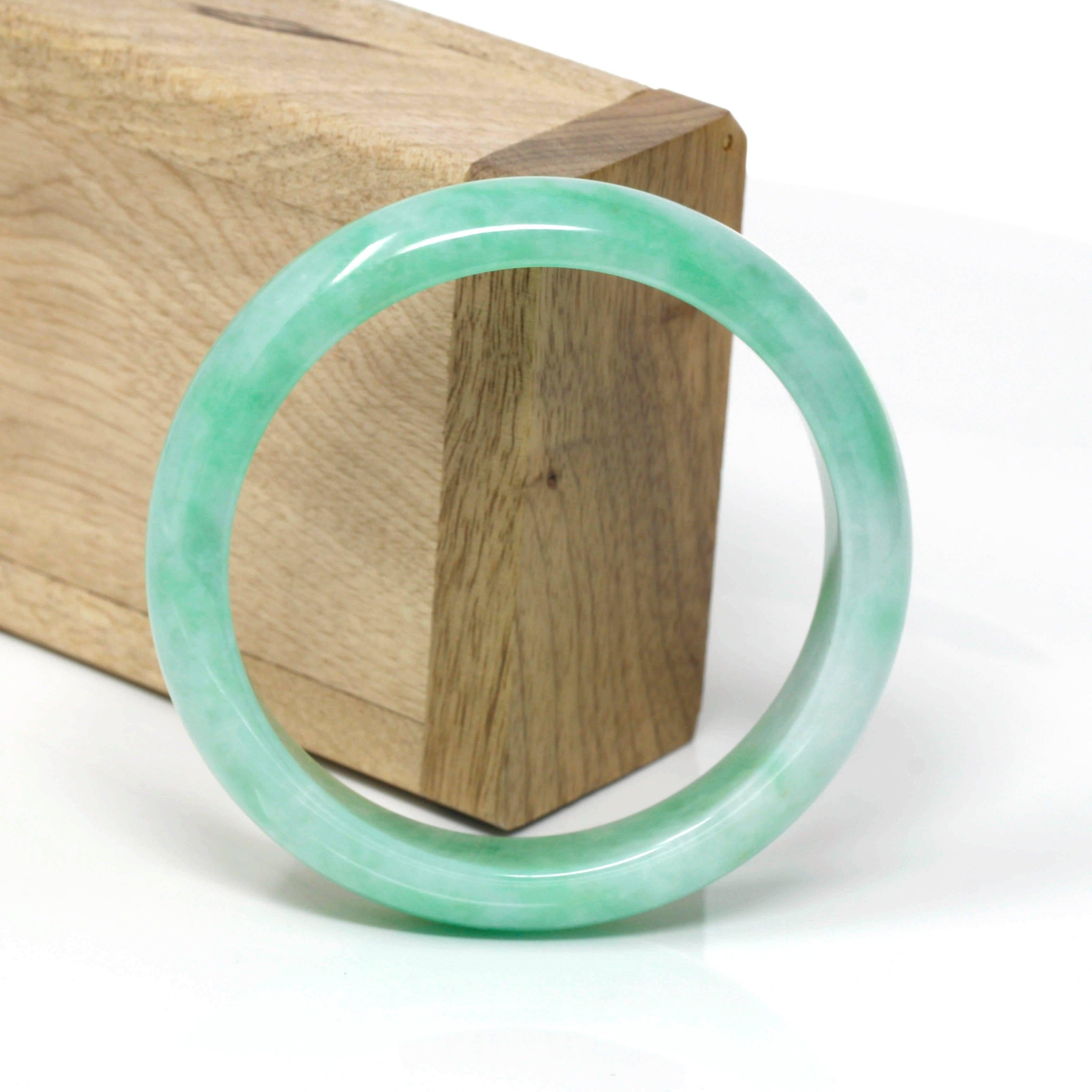 * DETAILS--- Genuine Burmese Jadeite Jade Bangle Bracelet. This bangle is made with high-quality genuine Burmese Vibrant Green Jadeite jade, The jade texture is so translucent with apple green color inside. The apple green color and translucent
