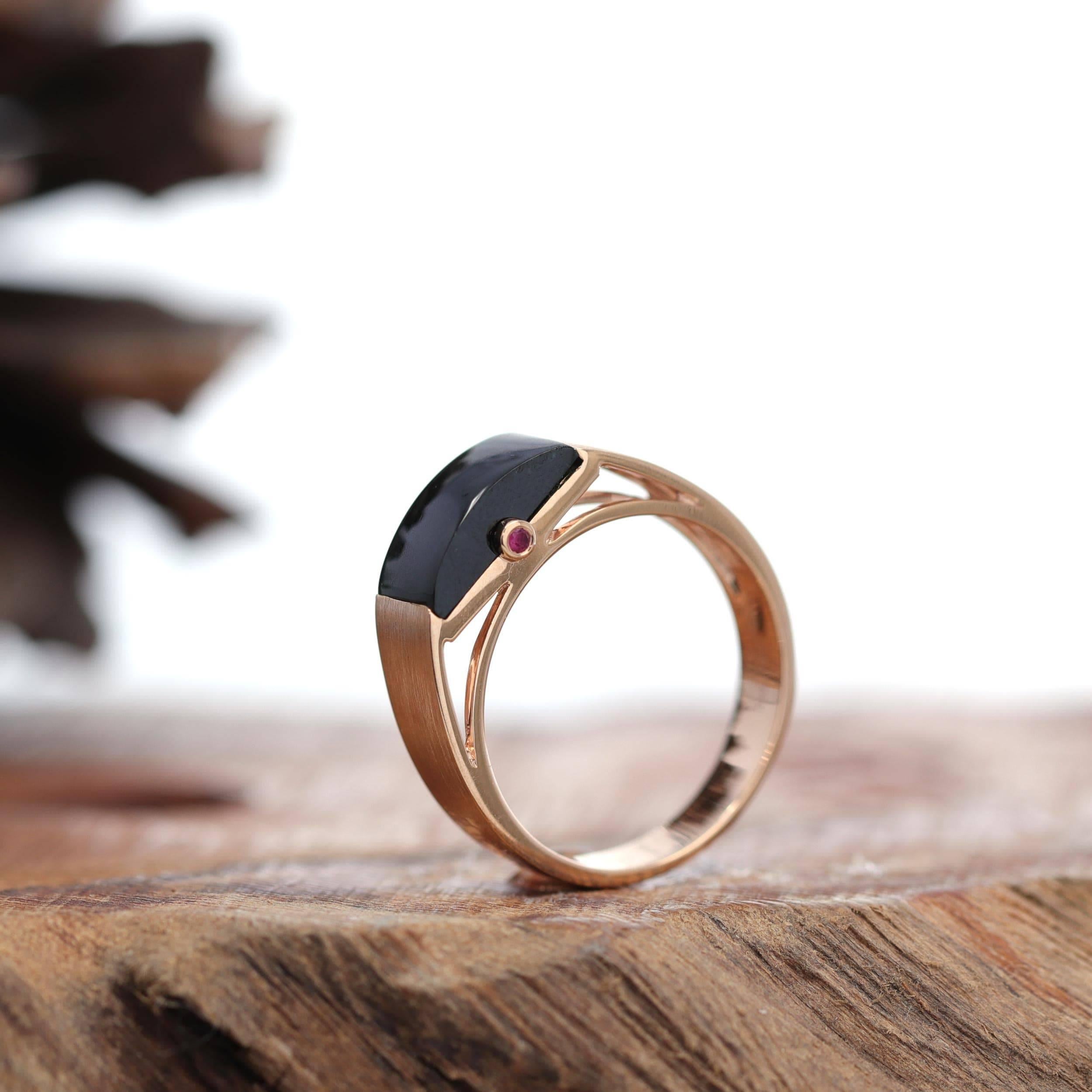 Ring aus echtem burmesischem schwarzem Jadeit Jade für Damen & Herren Rosay Ring für Damen oder Herren im Angebot