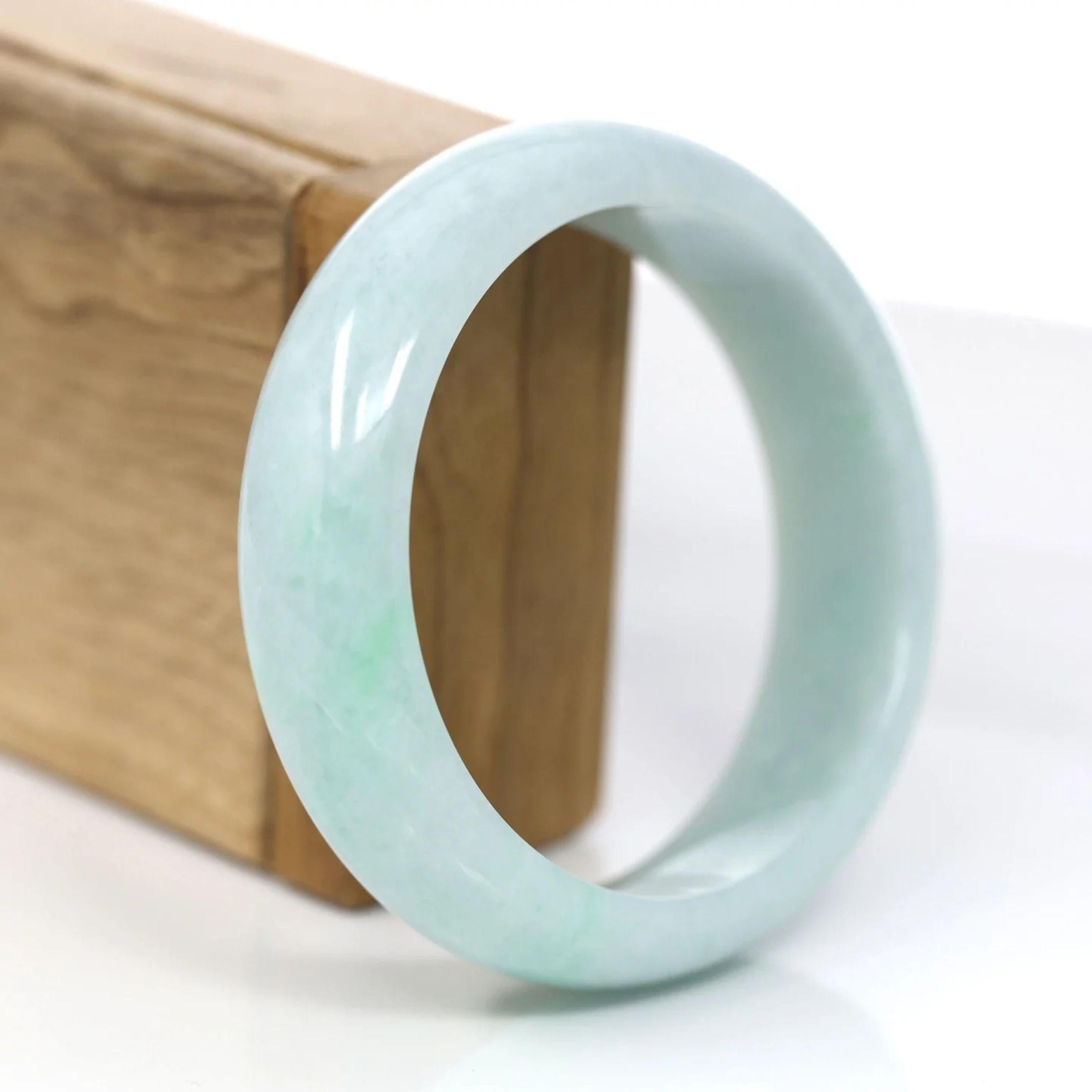  * DETAILS--- Green Genuine Burmese Jadeite Jade Bangle Bracelet.  All RealJade¨ Co.'s Jade Bangles are guaranteed to be untreated. The jade texture is relatively fine with some patches of gorgeous green colors throughout. Spots of the green is