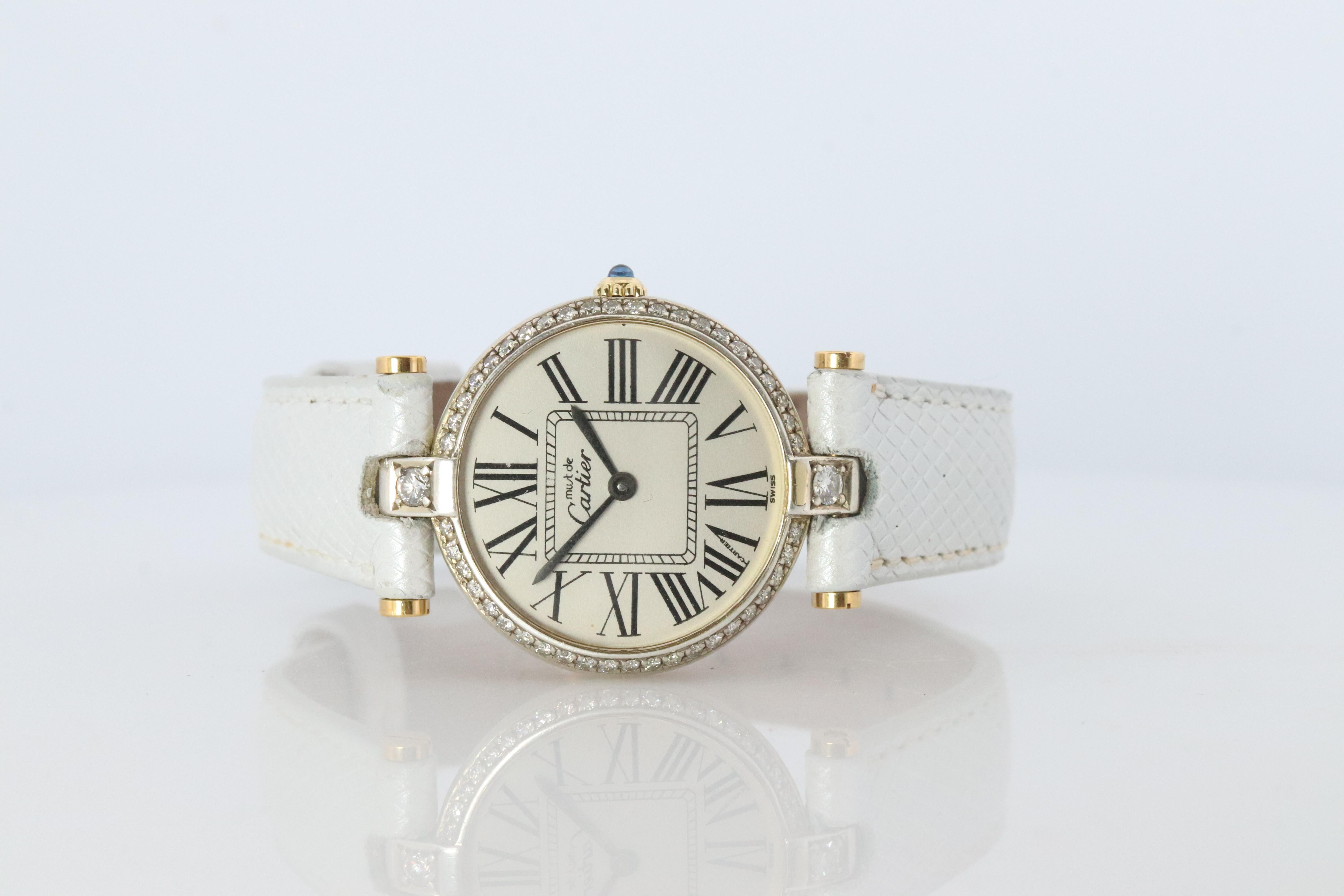 De las mujeres Reloj de diamantes Cartier auténtico. Must de Cartier Vendome Esfera Redonda Argentina Romana en venta
