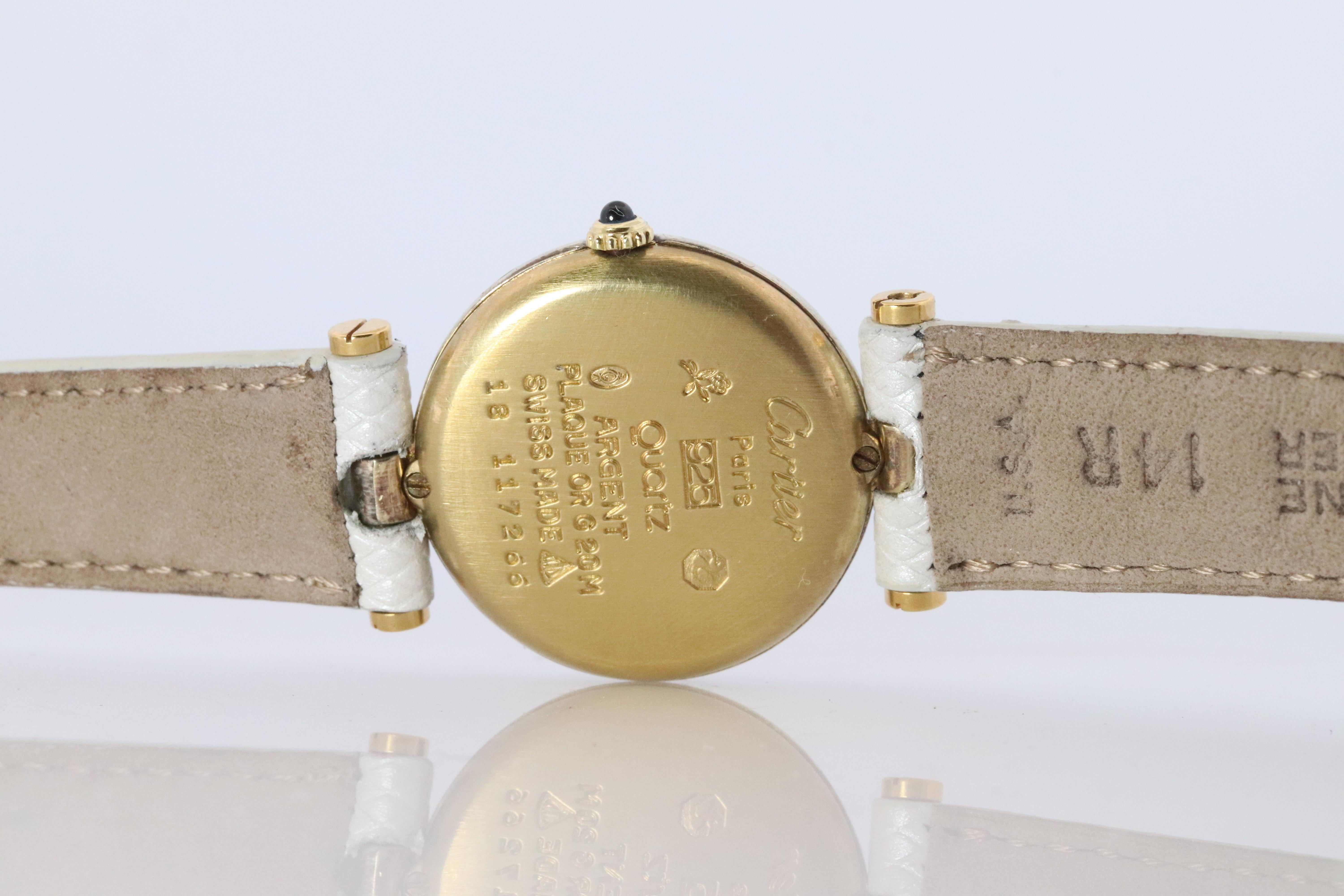 Reloj de diamantes Cartier auténtico. Must de Cartier Vendome Esfera Redonda Argentina Romana en venta 3