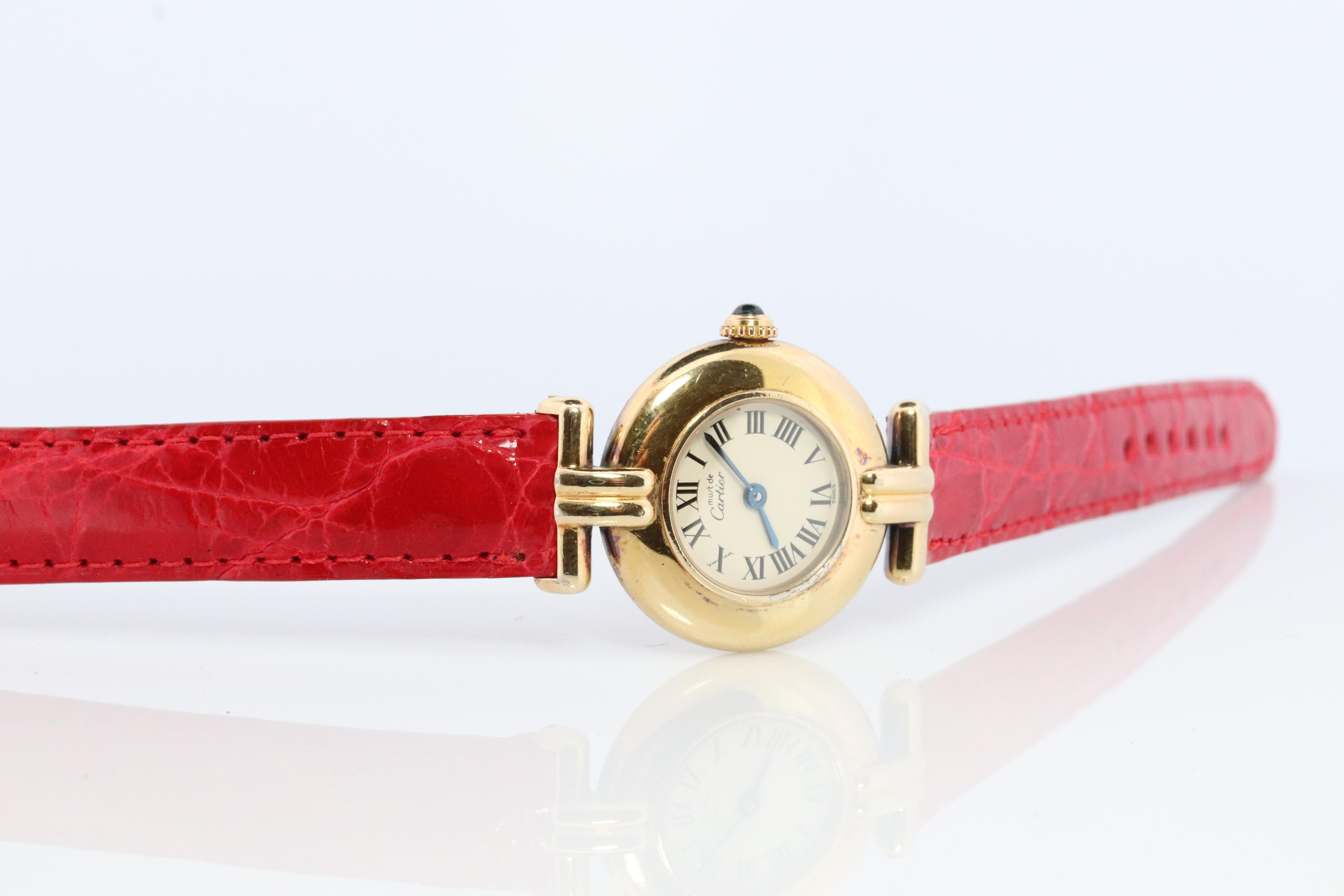 Moderne Une véritable montre Cartier. Must de Cartier Colisee Round Argent Vermeil 59002 White