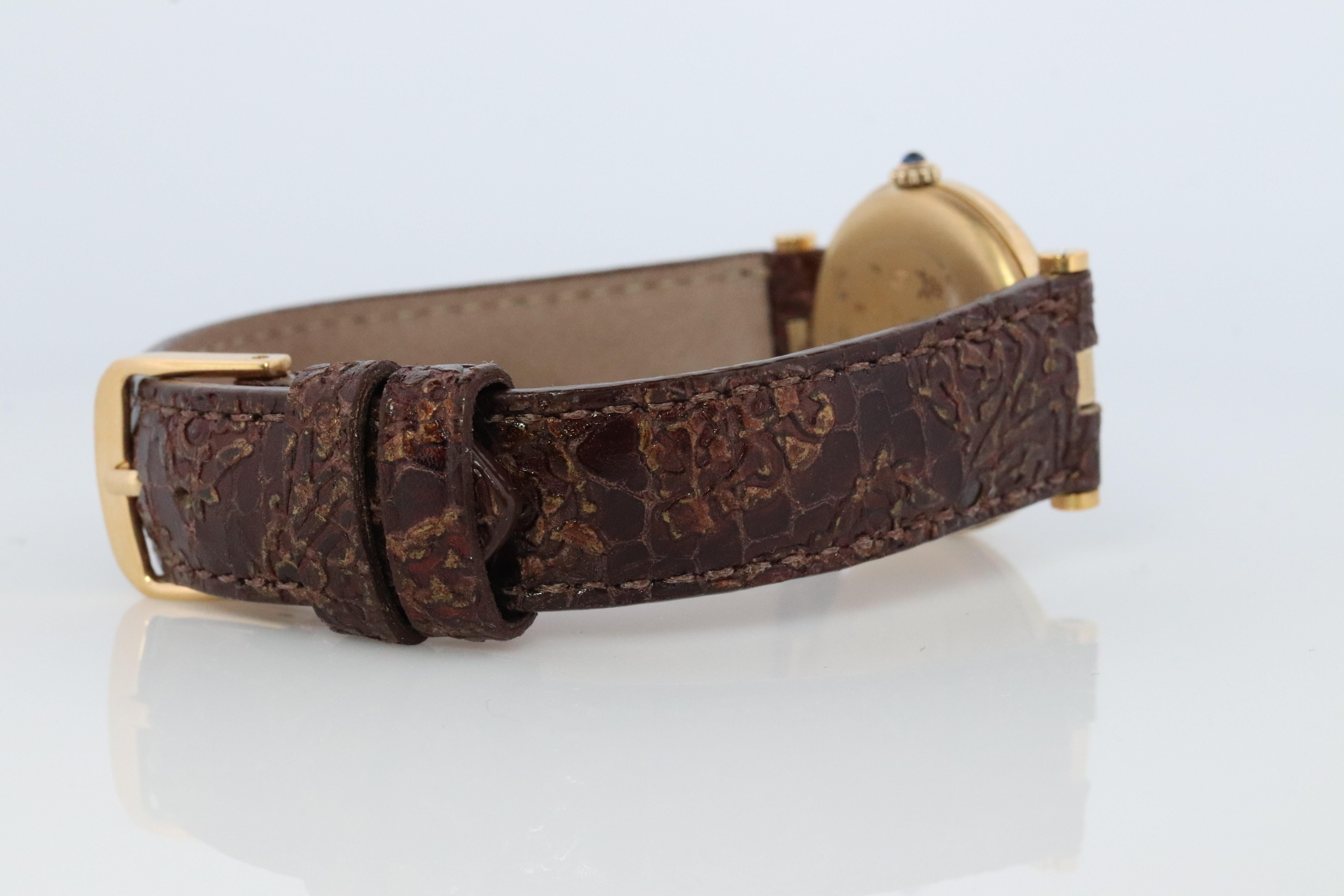 Genuine Cartier Watch. Must de Cartier Vendome Round Argent Vermeil Brown ladies In Good Condition For Sale In Port Charlotte, FL