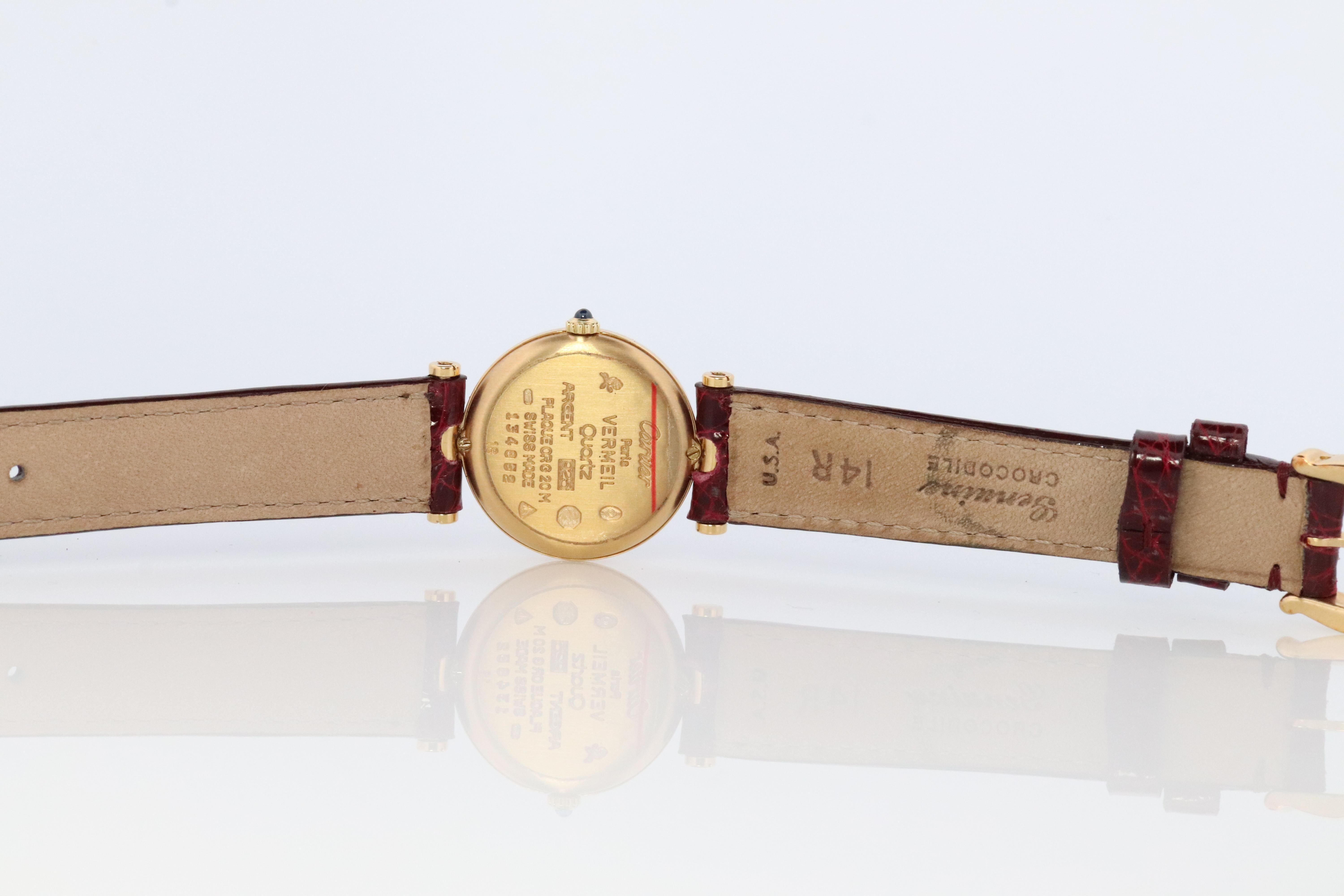 Genuine Cartier-Uhr. Must de Cartier Vendome Rundes Argent Vermeil Rotes Gesicht (Moderne)