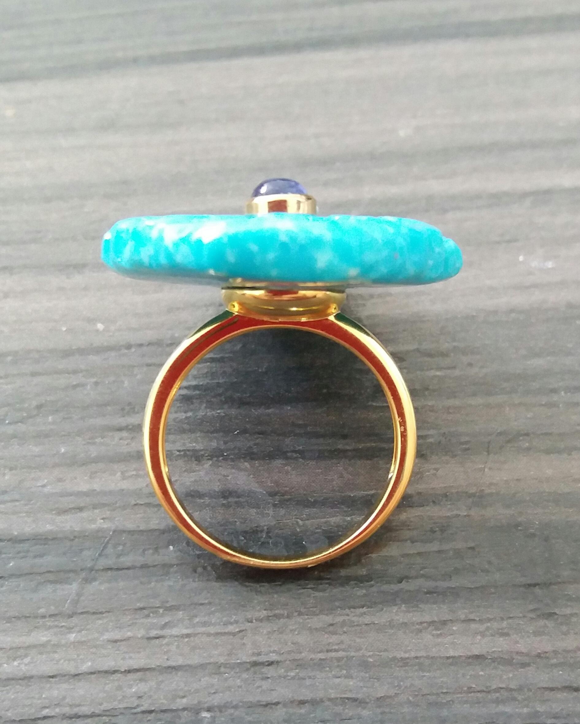 Mixed Cut Genuine Carved Turquoise Blue Sapphire Cabochons 14 Kt Yellow Gold Fashion Ring For Sale