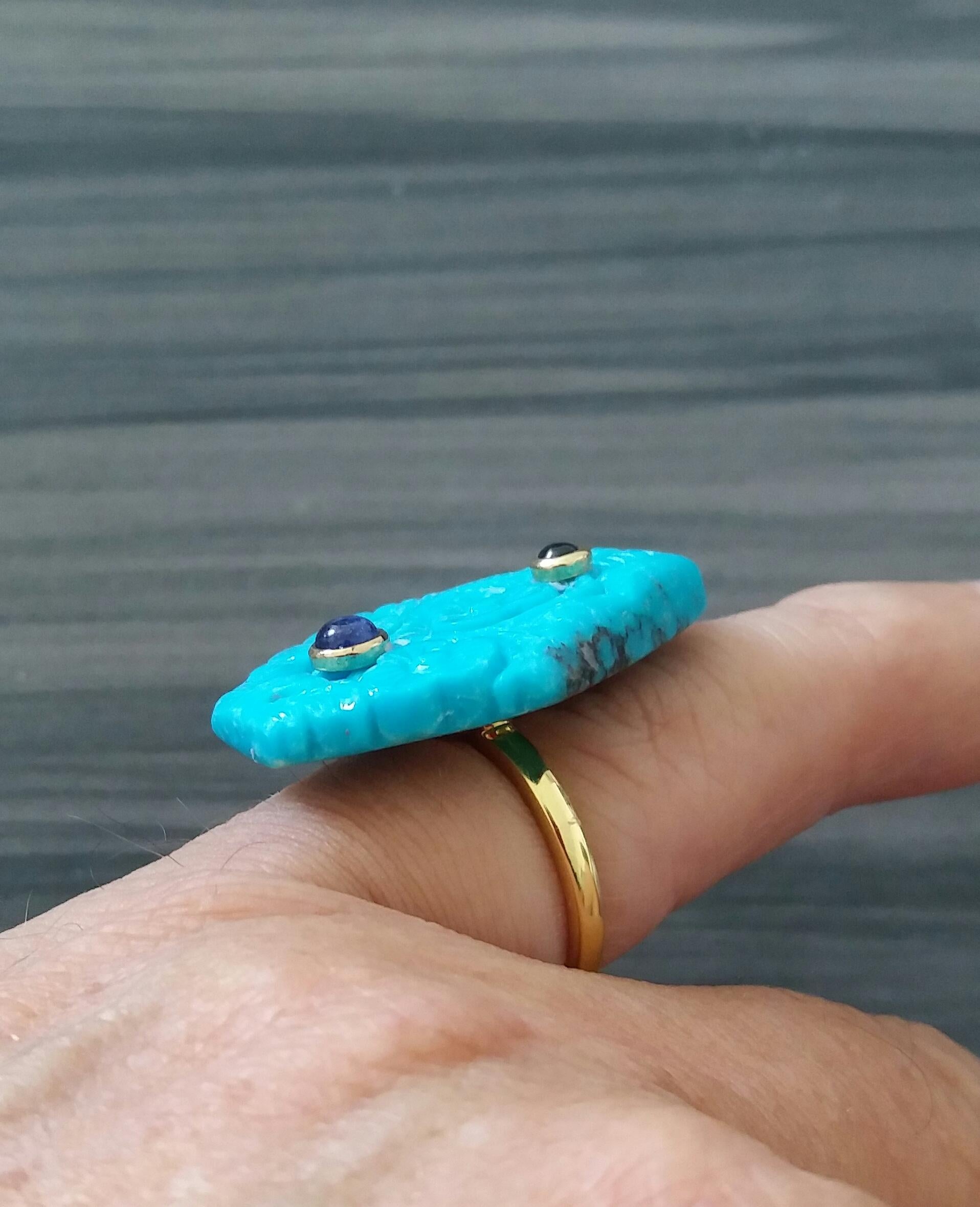 Genuine Carved Turquoise Blue Sapphire Cabochons 14 Kt Yellow Gold Fashion Ring For Sale 1