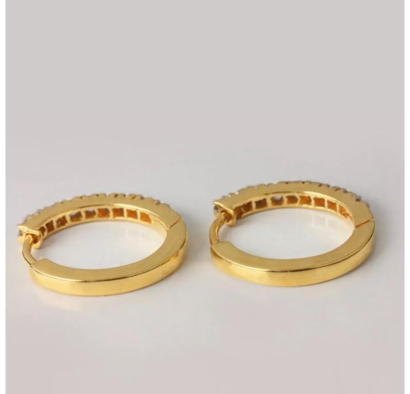 Round Cut Genuine Certified Diamond Hoop Earring in 14K Yellow Gold For Sale