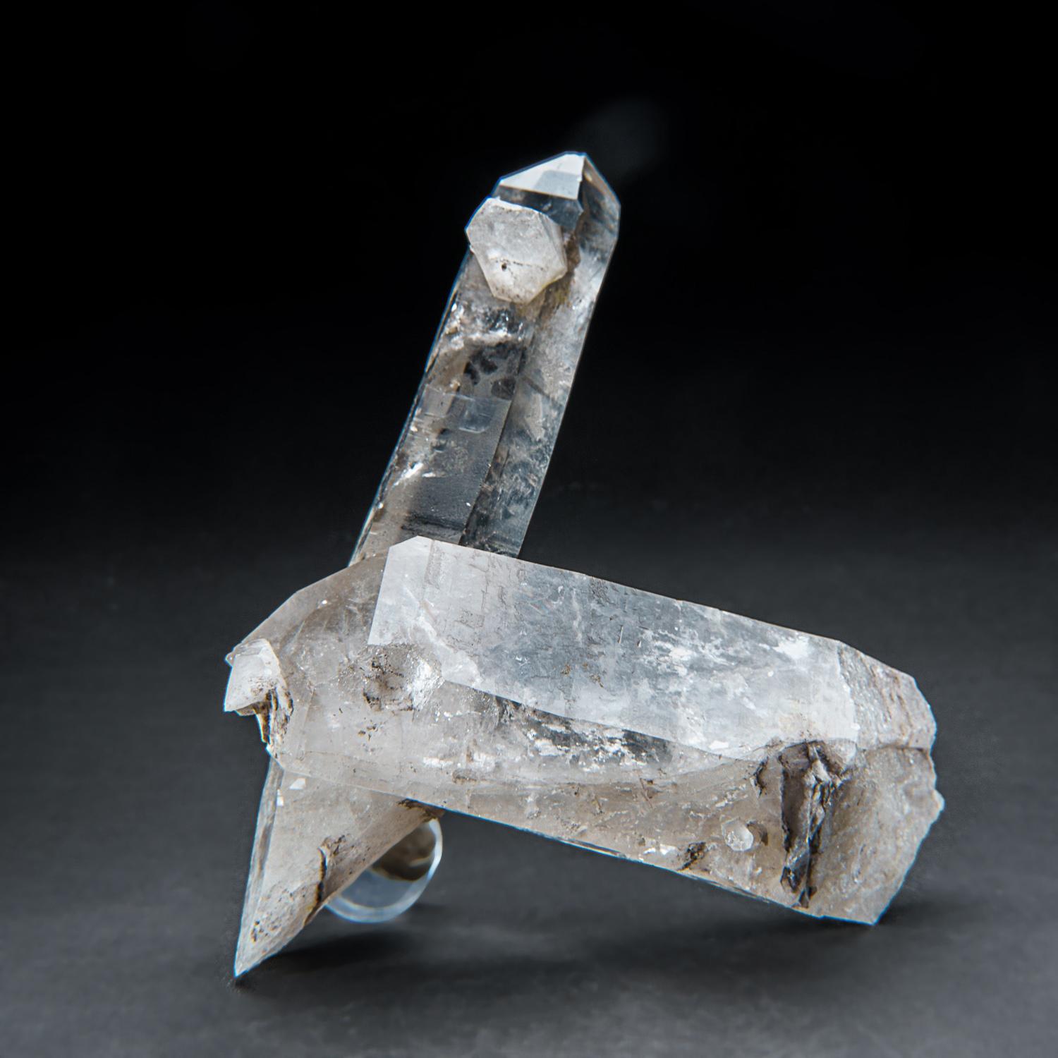 Genuine Clear Quartz Crystal Cluster Point from Brazil (3.2 lbs) In New Condition For Sale In New York, NY
