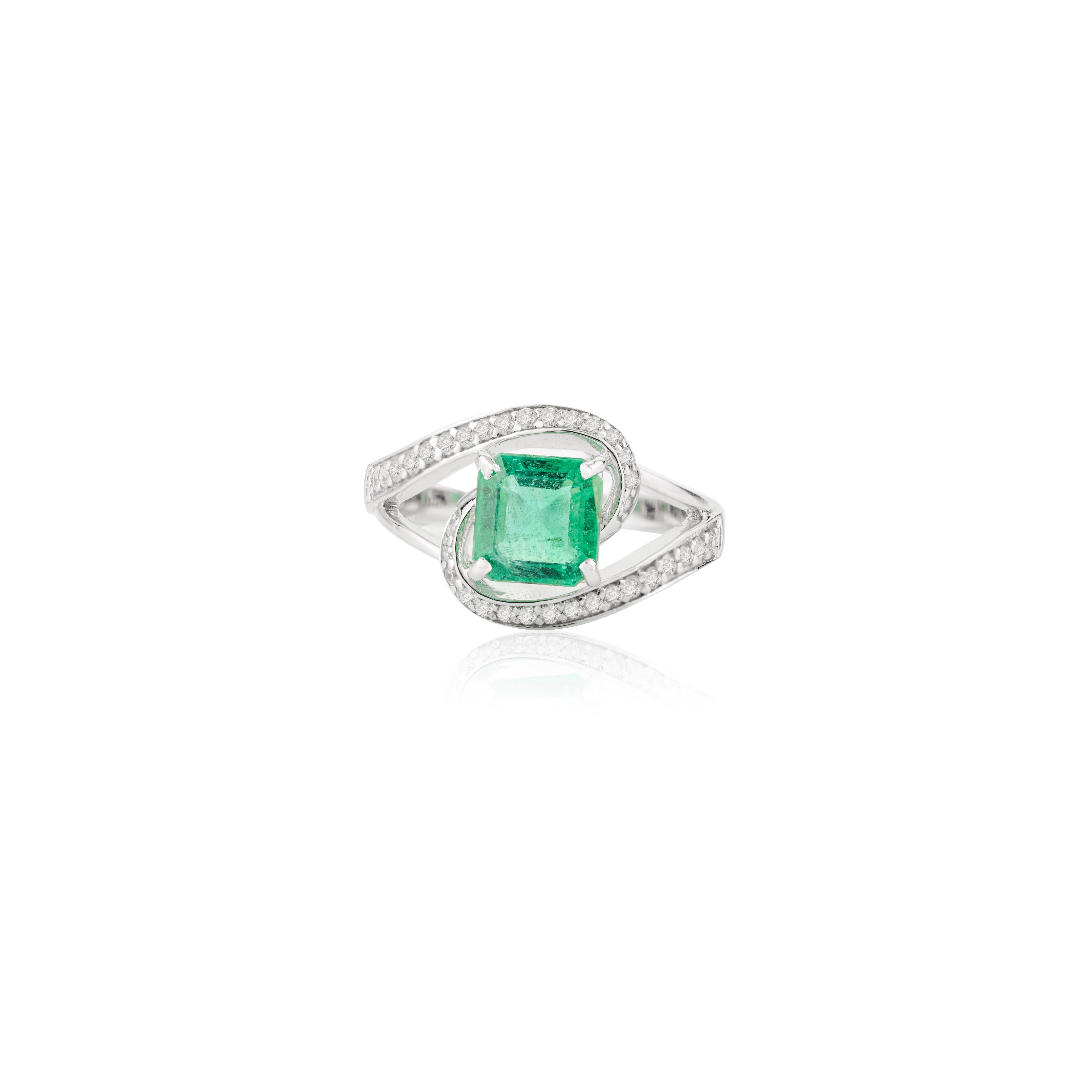 For Sale:  Genuine Cushion Emerald Diamond Wedding Ring for Women in 18k Solid White Gold 8