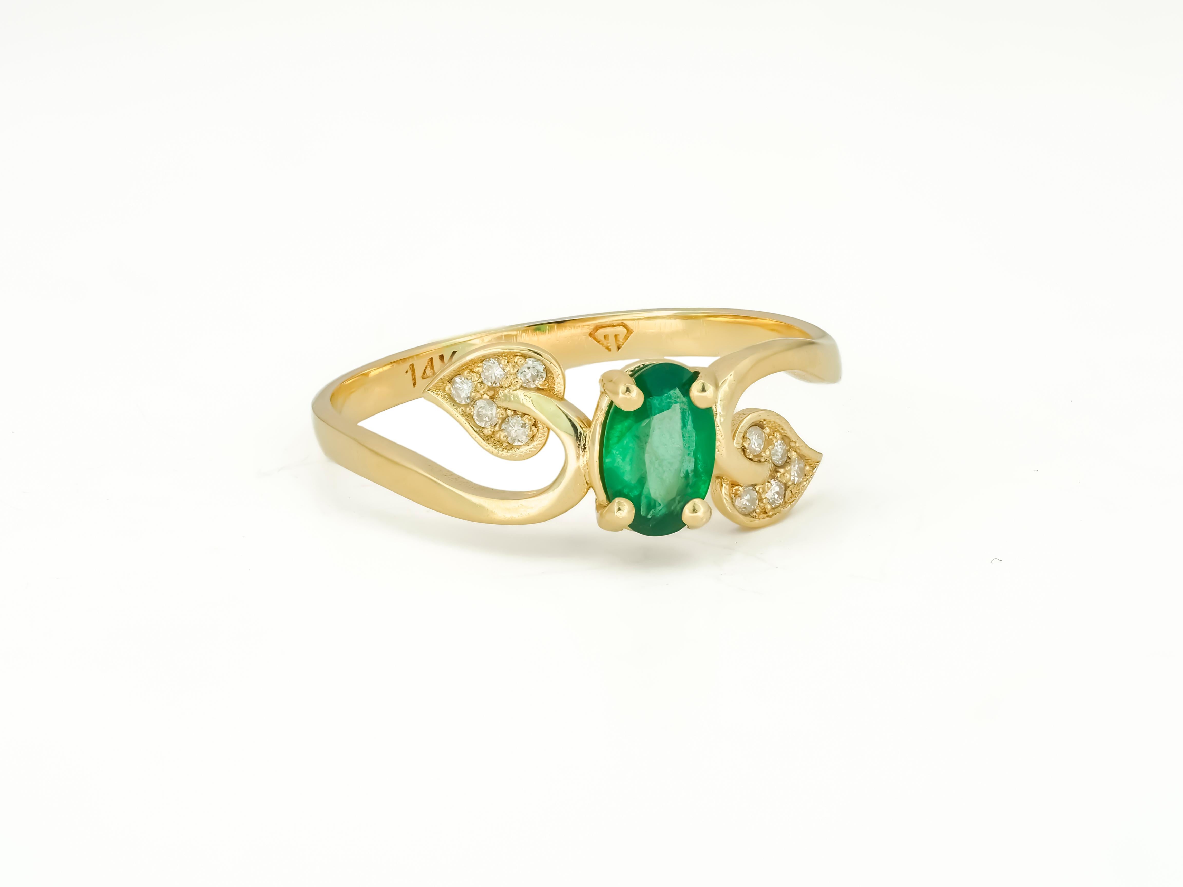 Genuine Emerald 14k Gold Ring, Emerald Engagement Ring In New Condition For Sale In Istanbul, TR