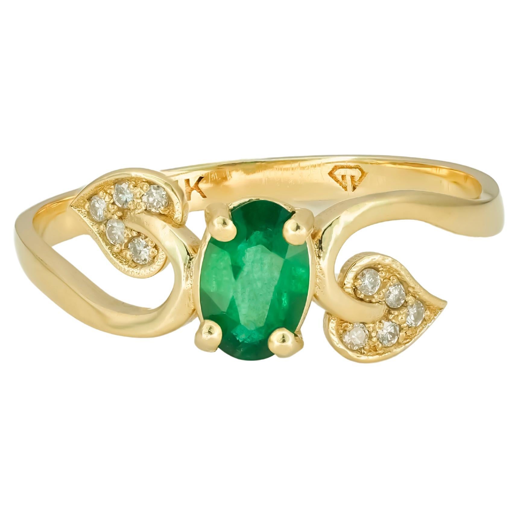 Genuine emerald 14k gold ring. 