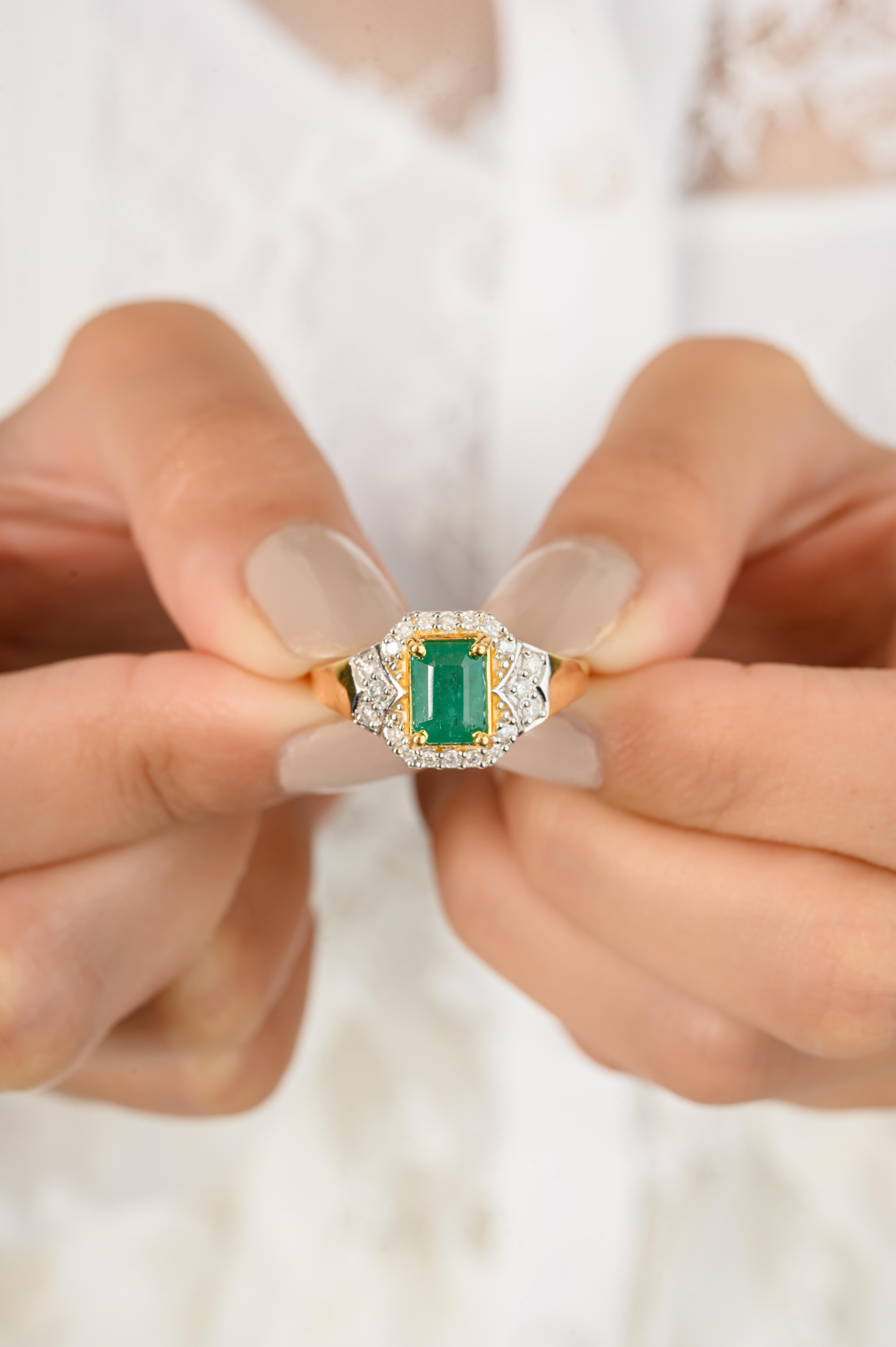 For Sale:  Natural Emerald Diamond Wedding Ring for Women 18k Solid Yellow Gold 8