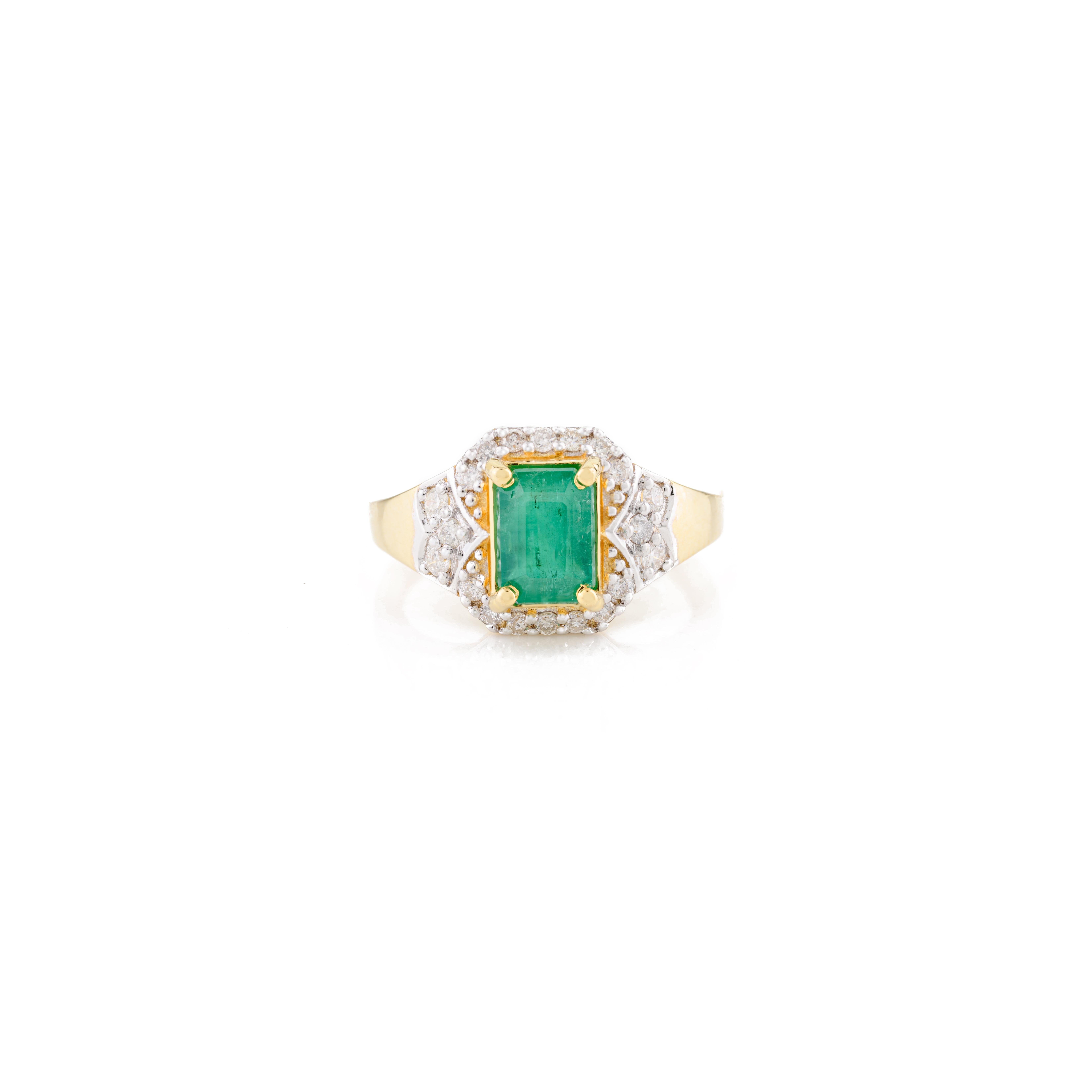 For Sale:  Natural Emerald Diamond Wedding Ring for Women 18k Solid Yellow Gold 9