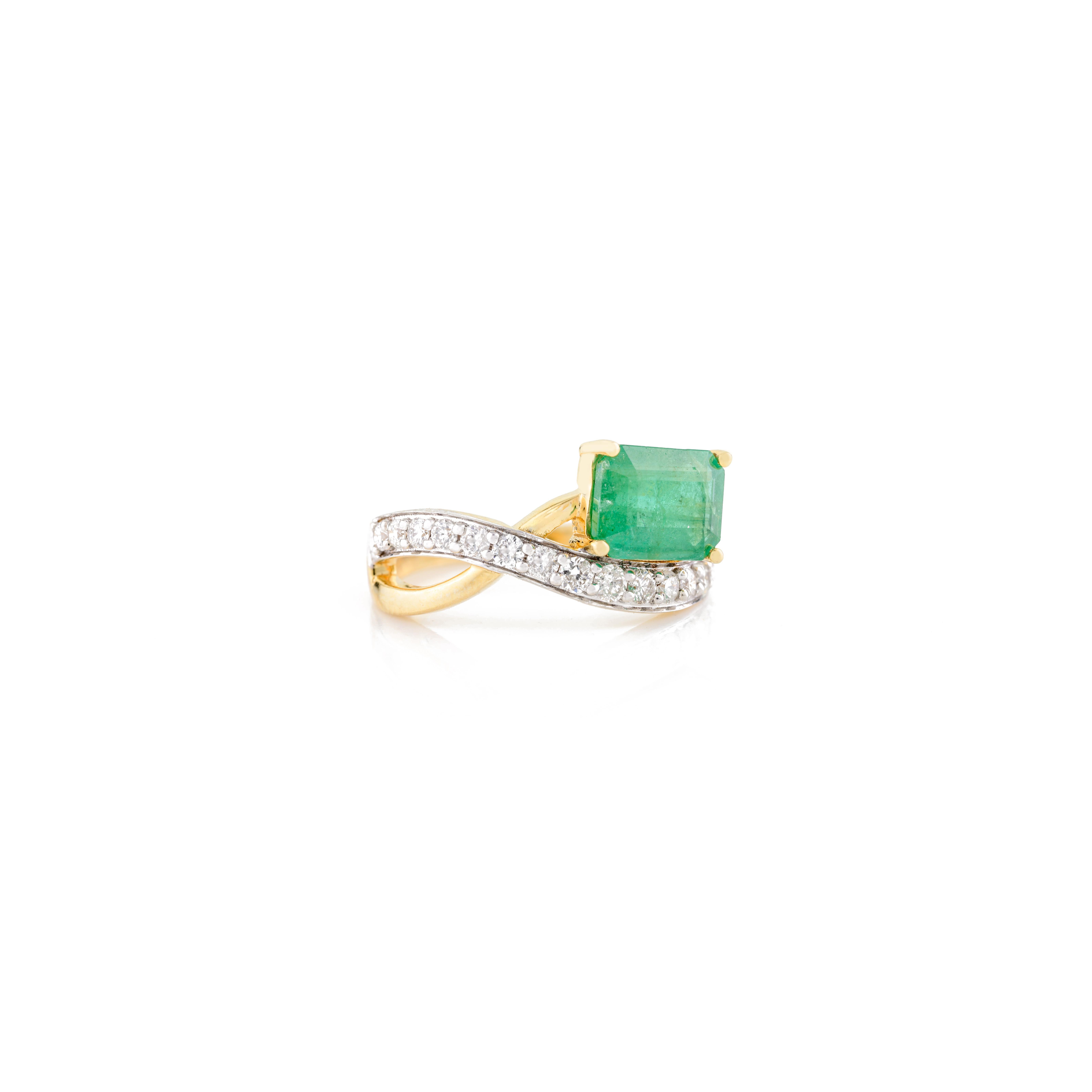 For Sale:  Genuine Emerald Diamond Wedding Ring for Women in 18k Solid Yellow Gold 7