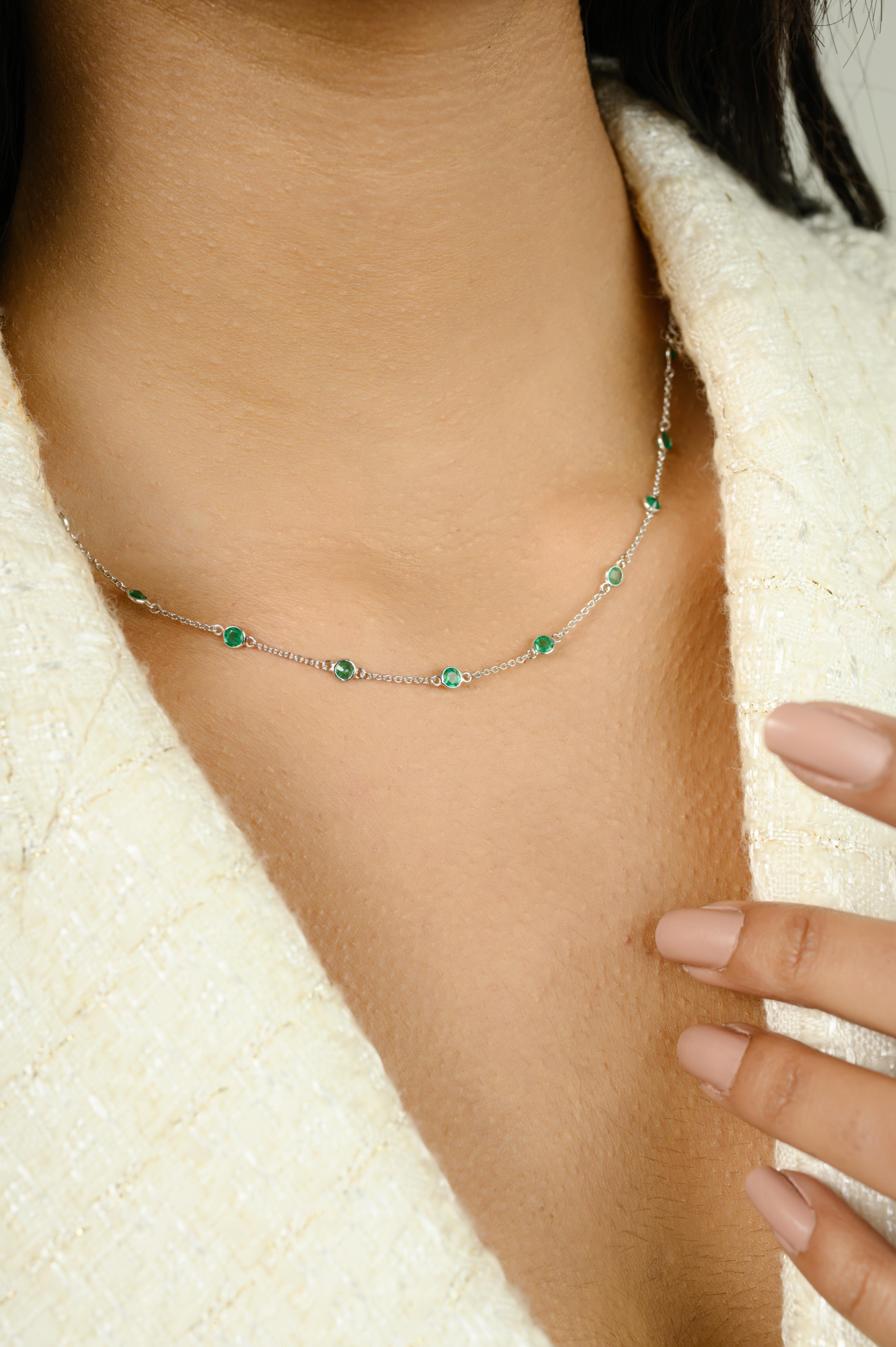 Genuine Emerald Station Chain Necklace in 14k White Gold Gift for Girlfriend In New Condition For Sale In New York, NY