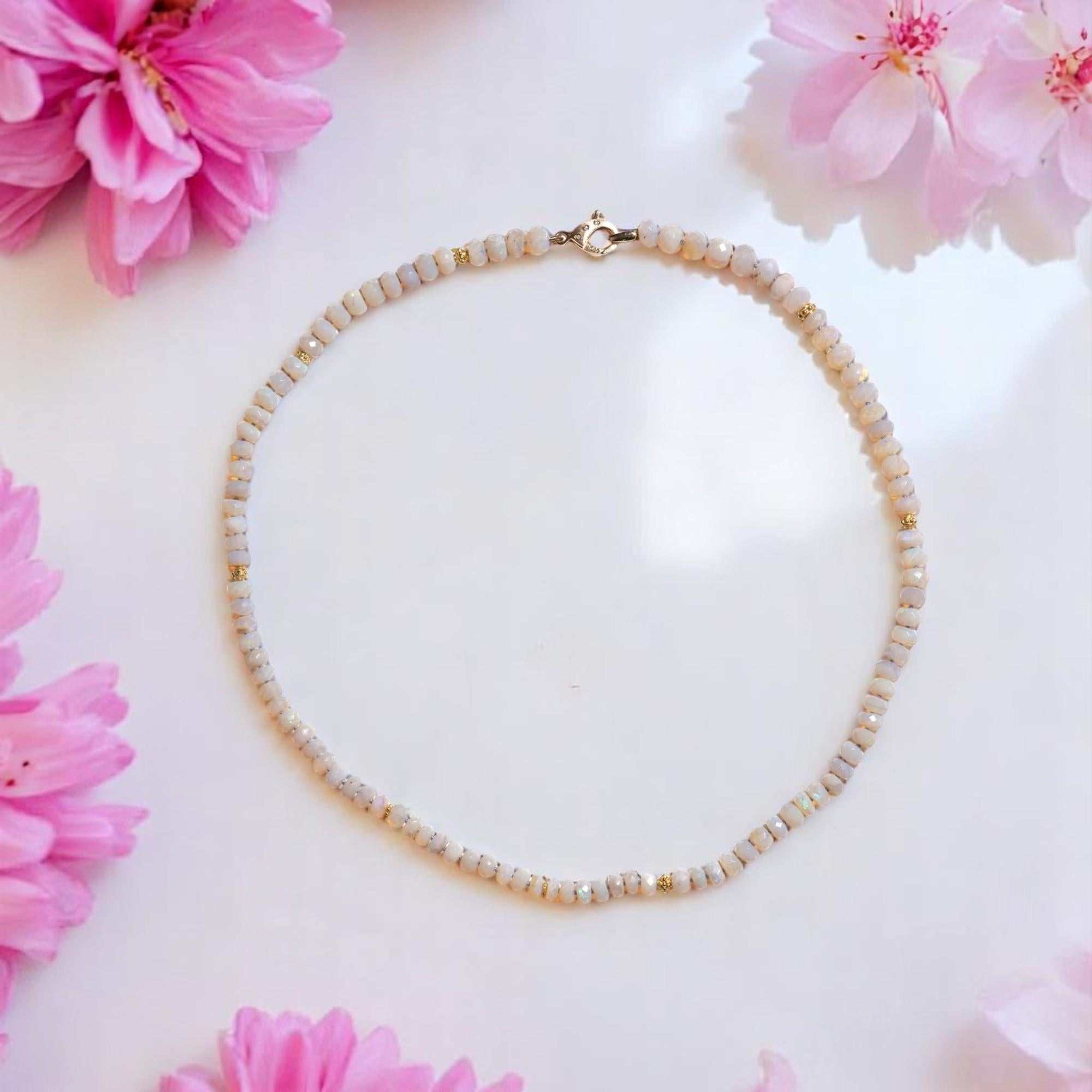 De las mujeres Collar de diamantes de oro de 14 quilates con ópalo australiano auténtico de Coober Pedy en venta