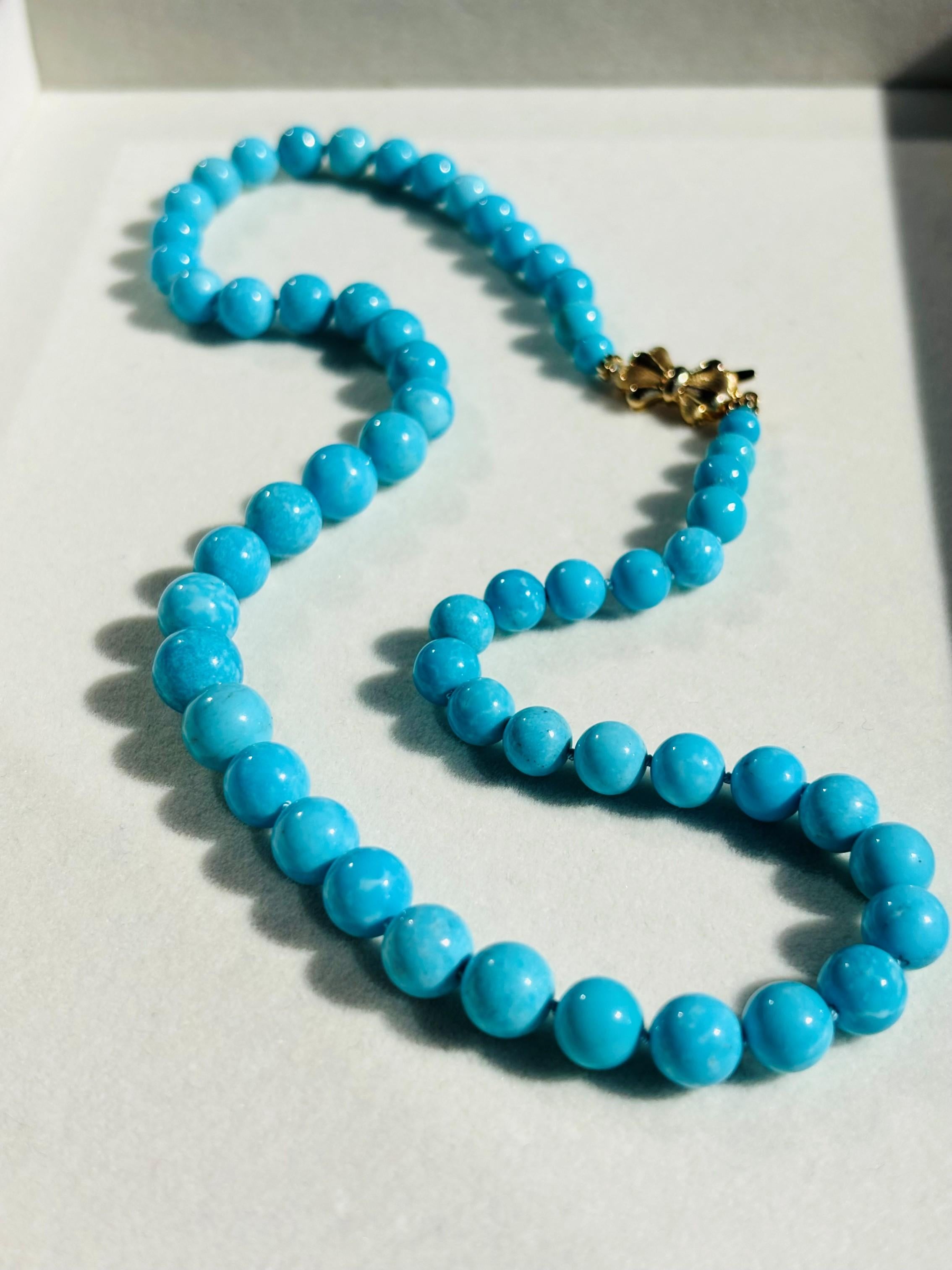 Ball Cut Regal Graduated Sleeping Beauty Turquoise 14K Yellow Gold Necklace For Sale